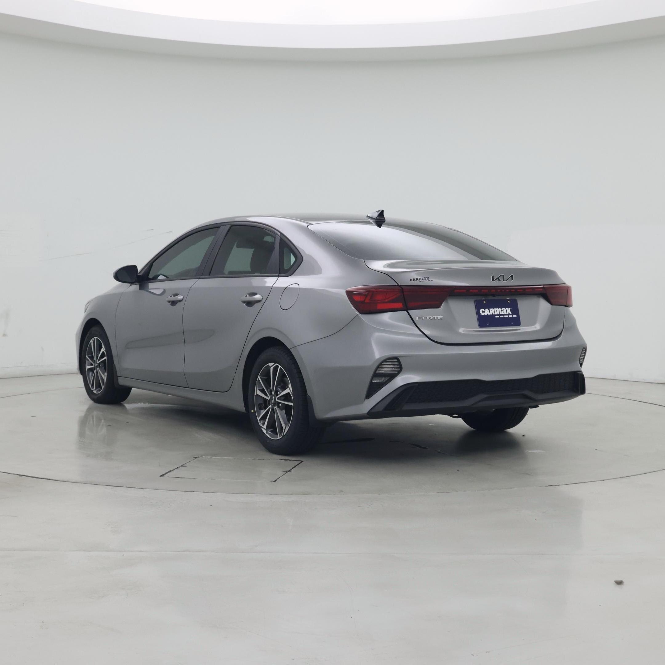Thumbnail: 2023 Kia Forte - 2