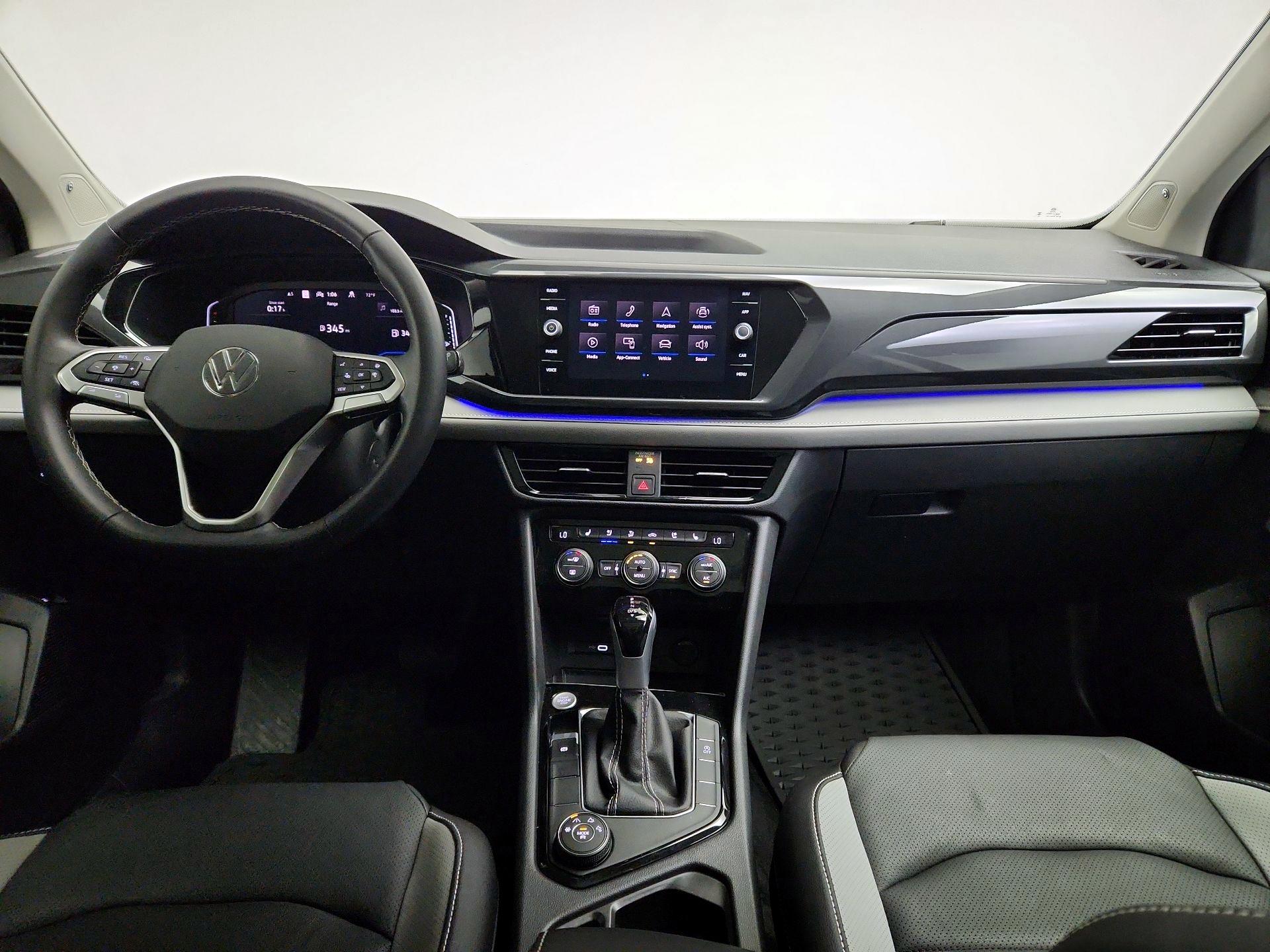 Thumbnail: 2024 Volkswagen Taos - 9