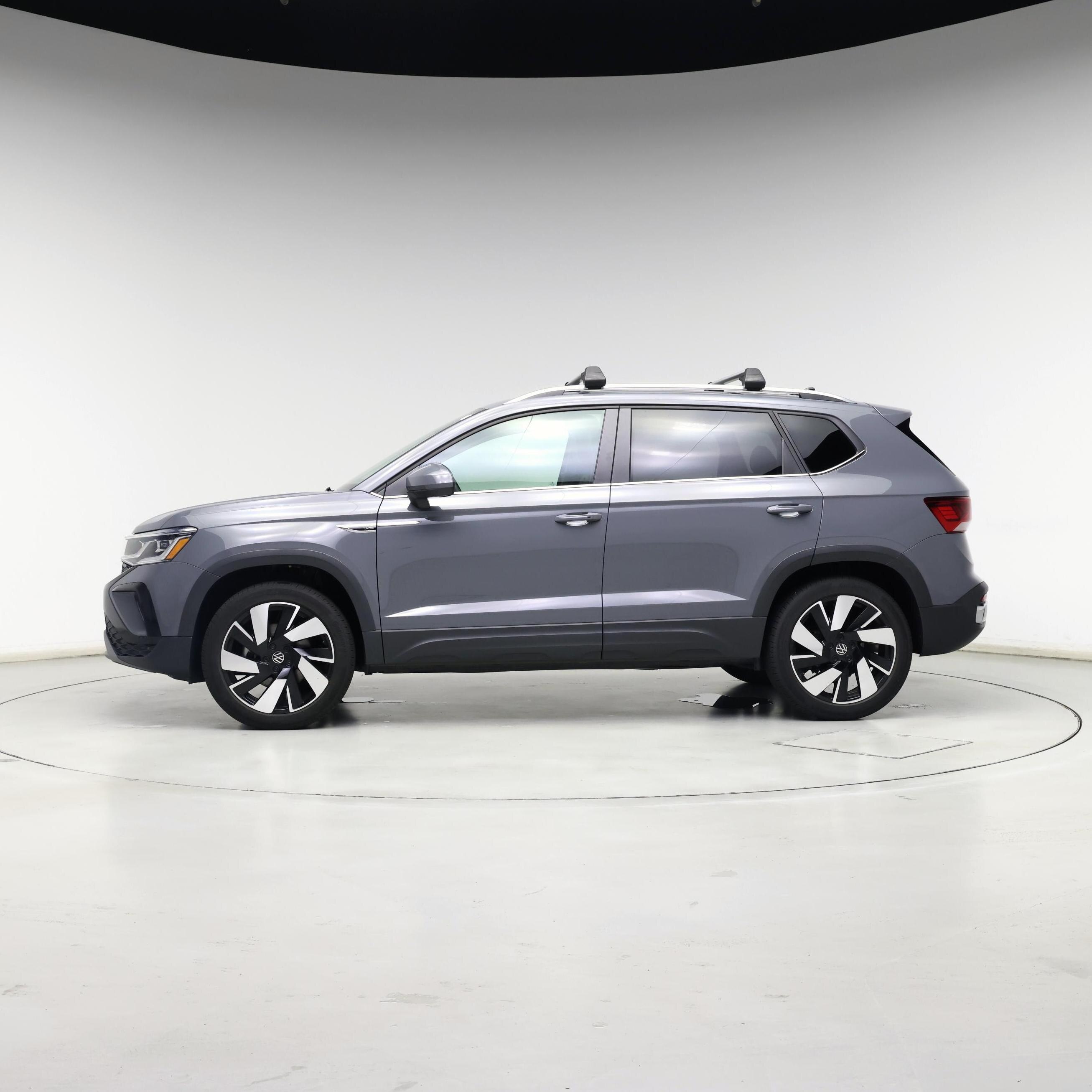 Thumbnail: 2024 Volkswagen Taos - 3