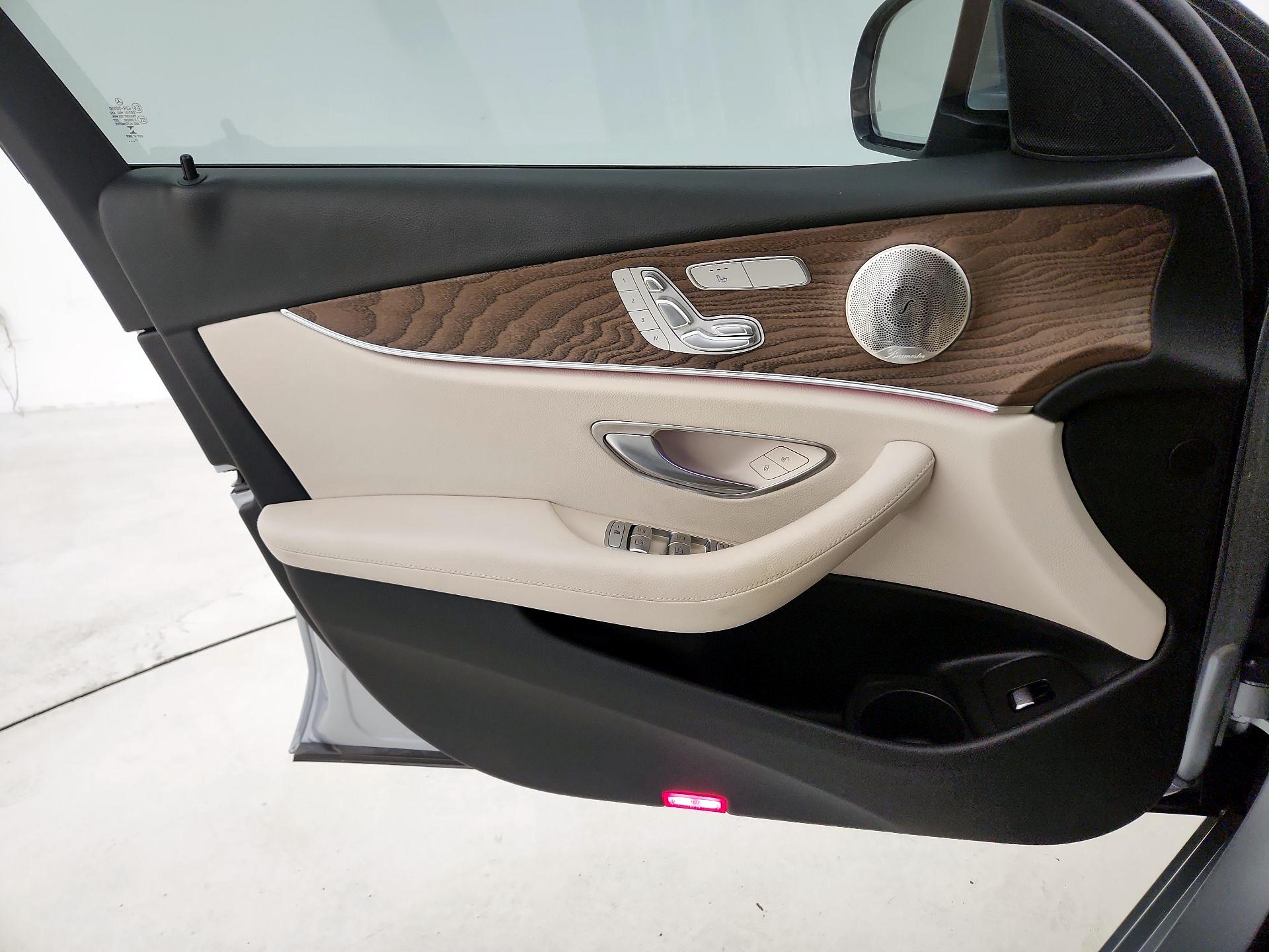 Thumbnail: 2022 Mercedes-Benz E-Class - 12