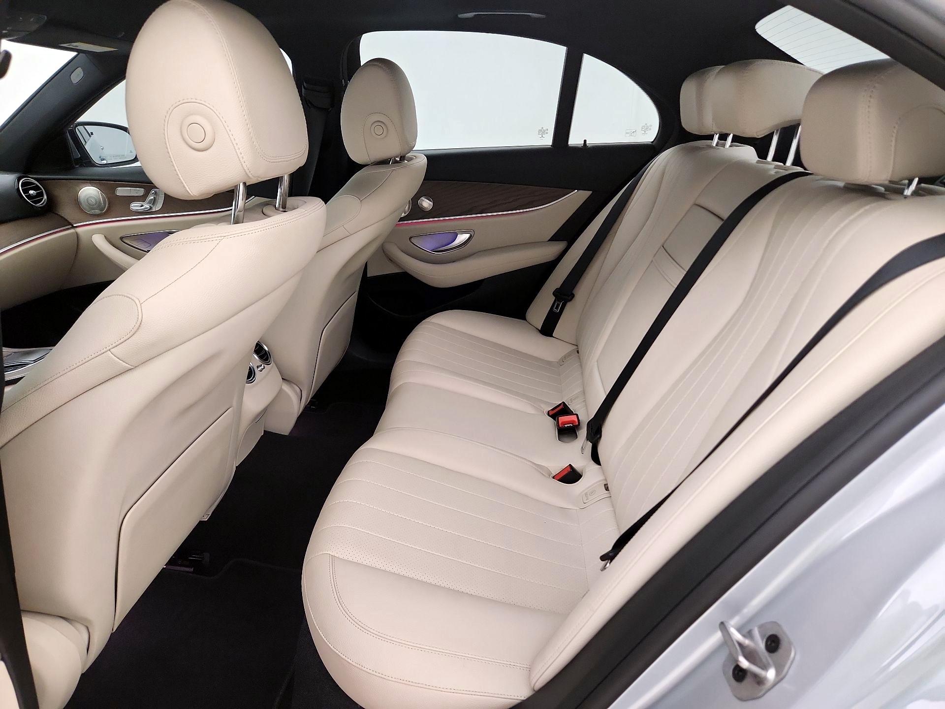 Thumbnail: 2022 Mercedes-Benz E-Class - 20