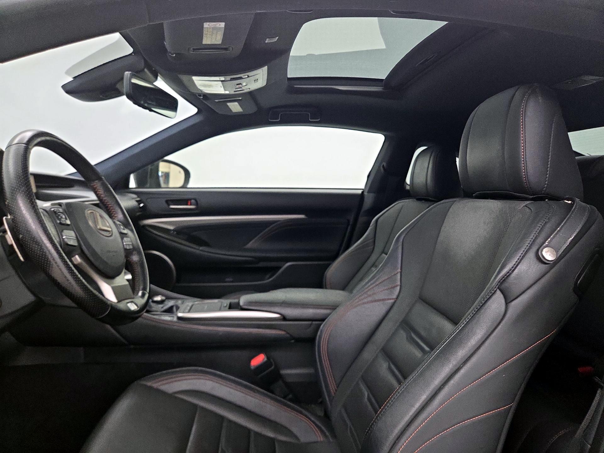 Thumbnail: 2018 Lexus RC - 19