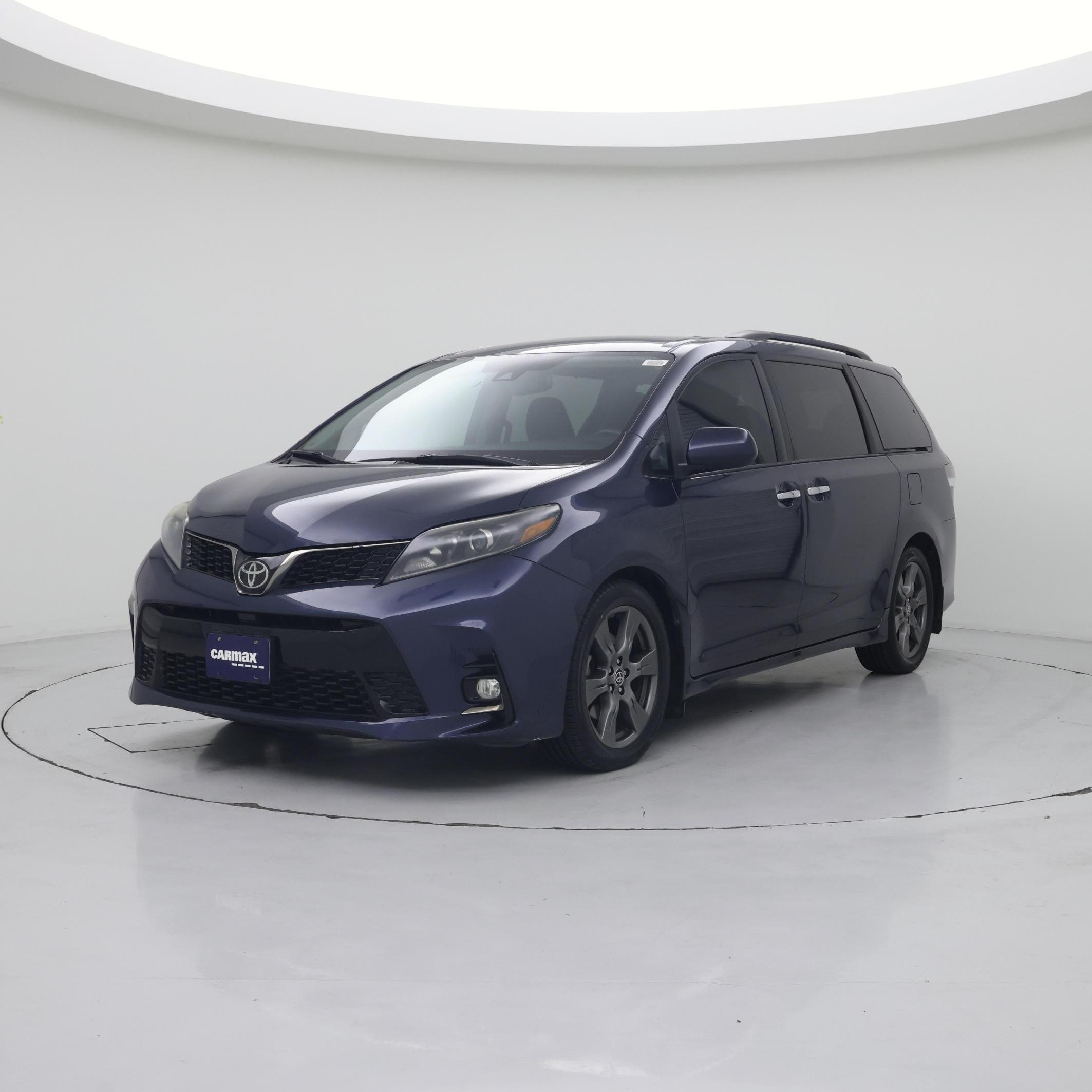 Thumbnail: 2020 Toyota Sienna - 4