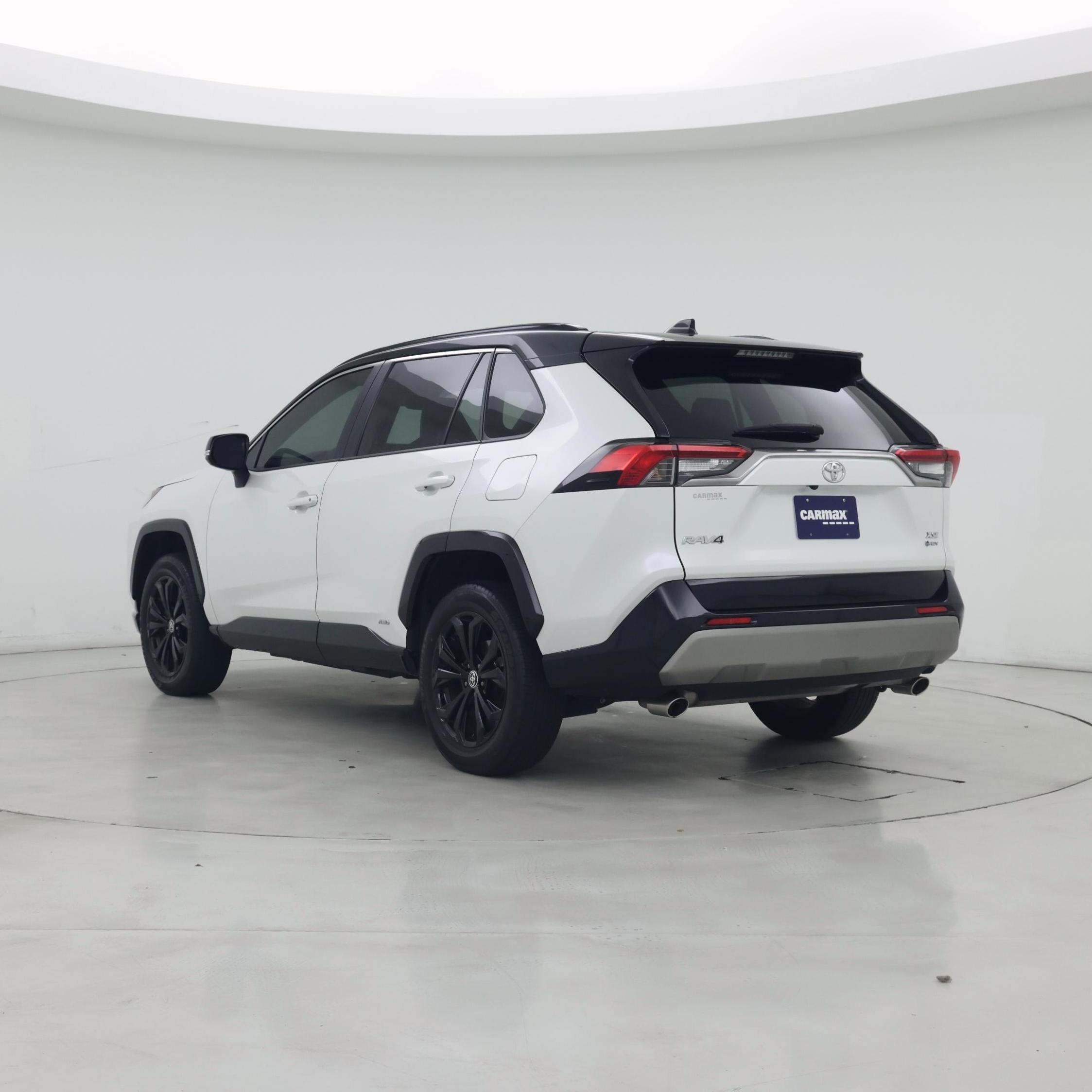 Thumbnail: 2025 Toyota RAV4 - 2