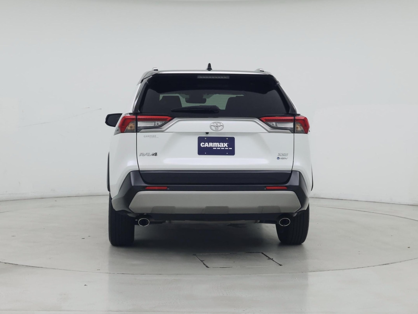 2025 Toyota RAV4 XSE - Photo 7