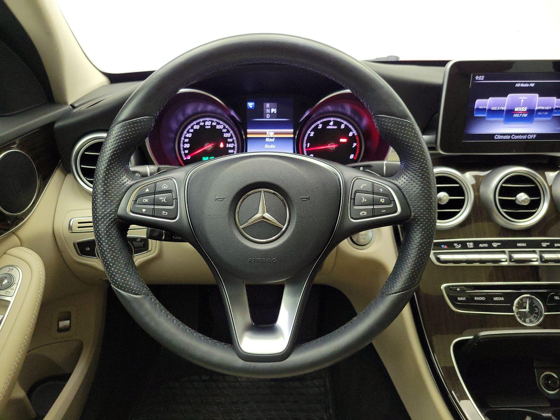 Thumbnail: 2017 Mercedes-Benz C-Class - 10