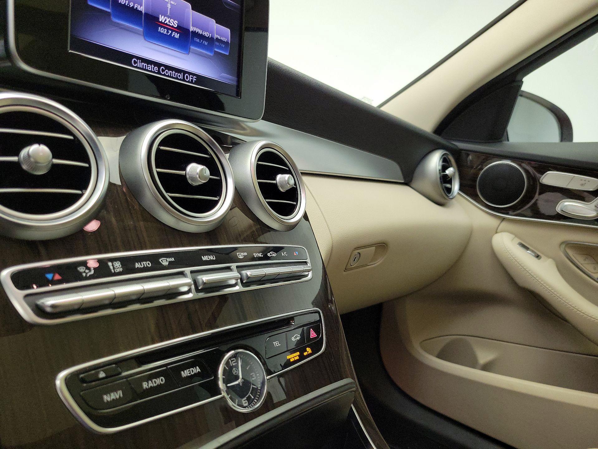 Thumbnail: 2017 Mercedes-Benz C-Class - 17