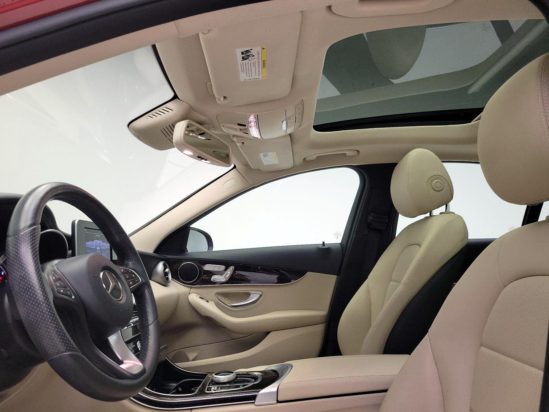 Thumbnail: 2017 Mercedes-Benz C-Class - 20