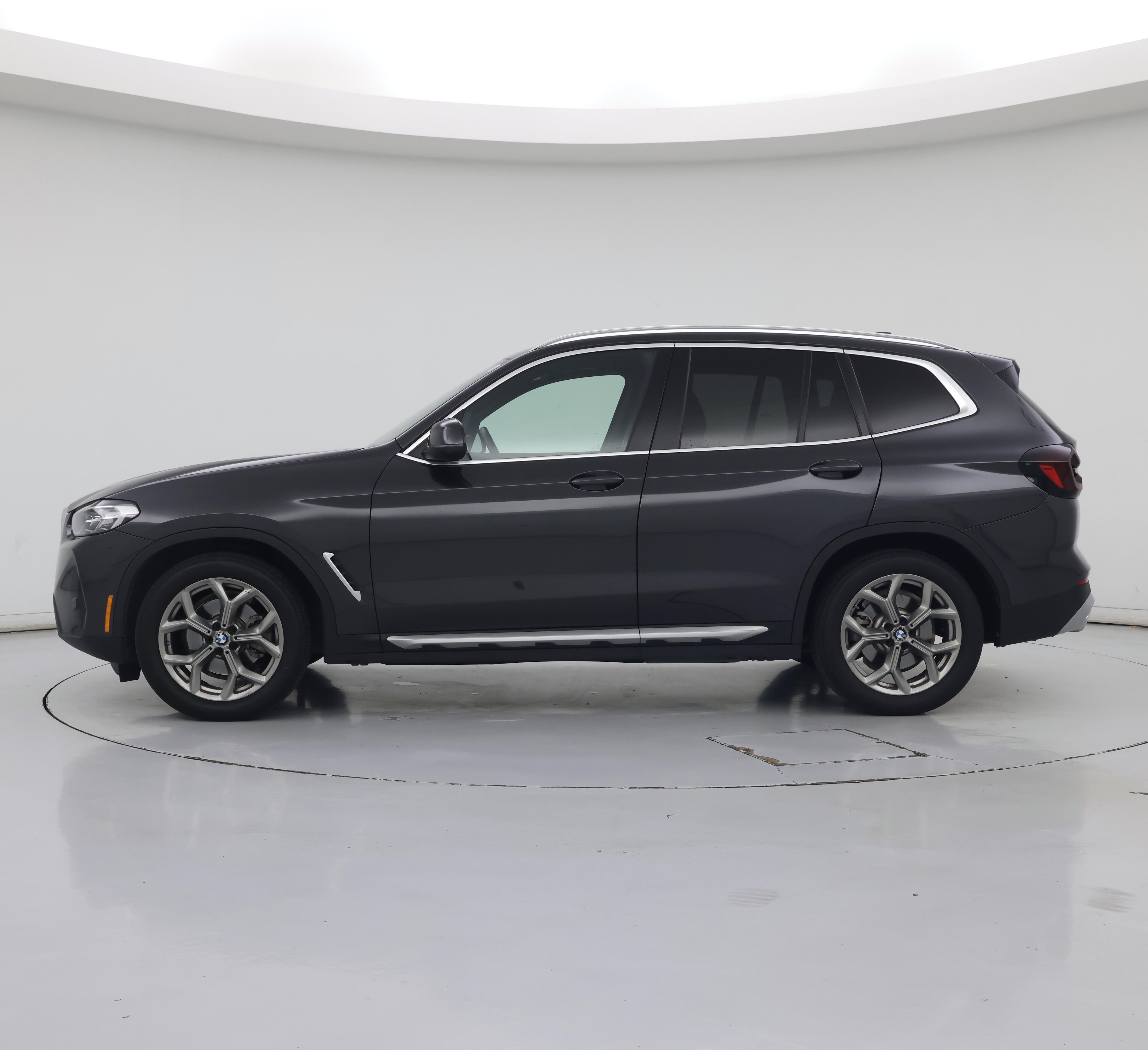 Thumbnail: 2022 BMW X3 - 3