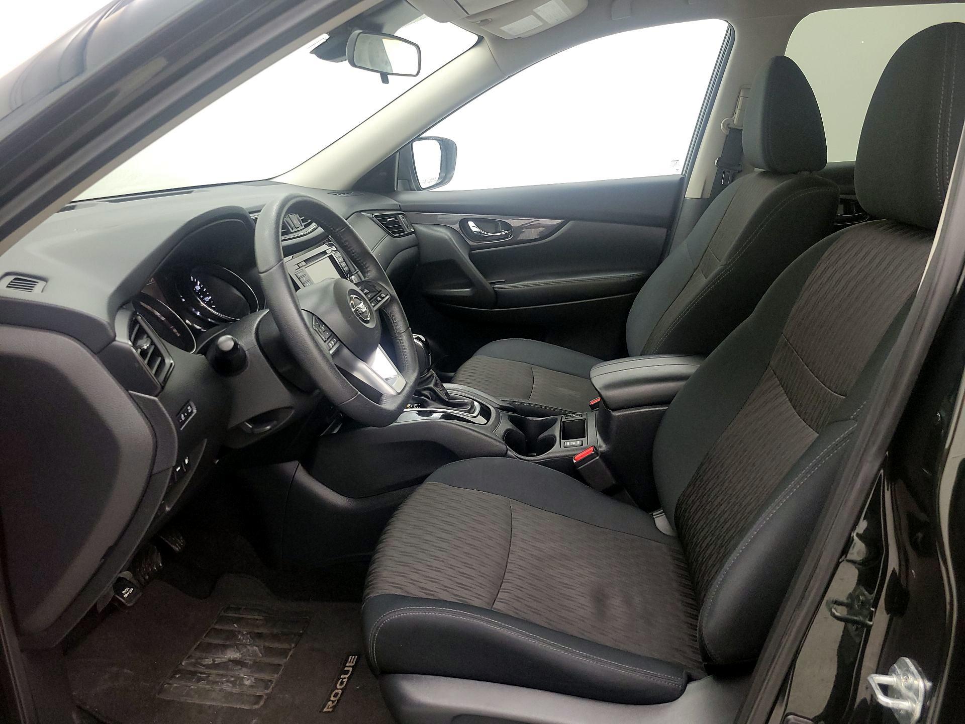 Thumbnail: 2019 Nissan Rogue - 11