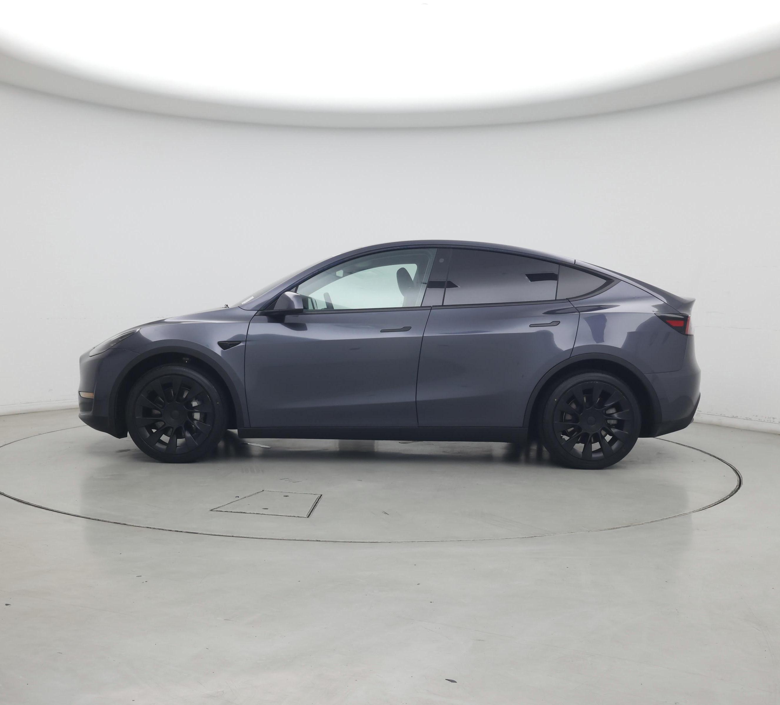 Thumbnail: 2023 Tesla Model Y - 3