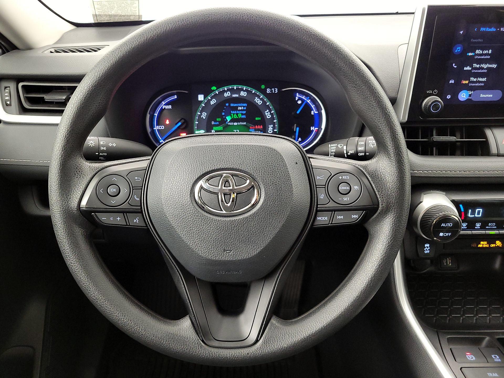 Thumbnail: 2024 Toyota RAV4 - 10