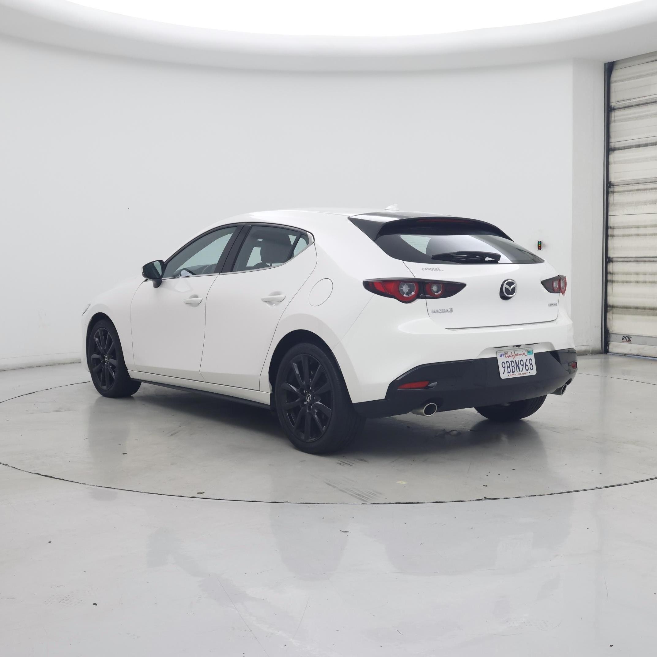 Thumbnail: 2022 Mazda Mazda3 - 2
