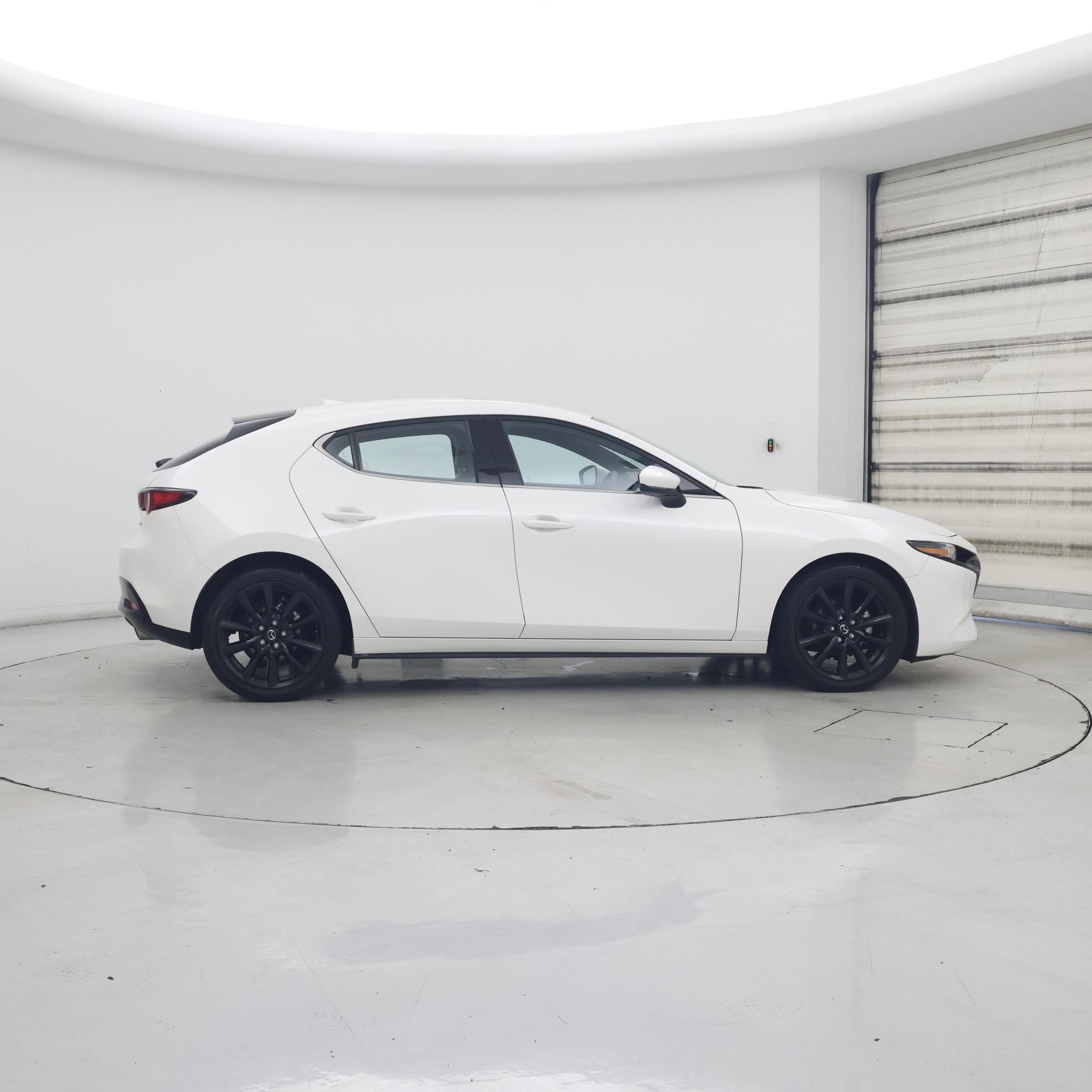 Thumbnail: 2022 Mazda Mazda3 - 7