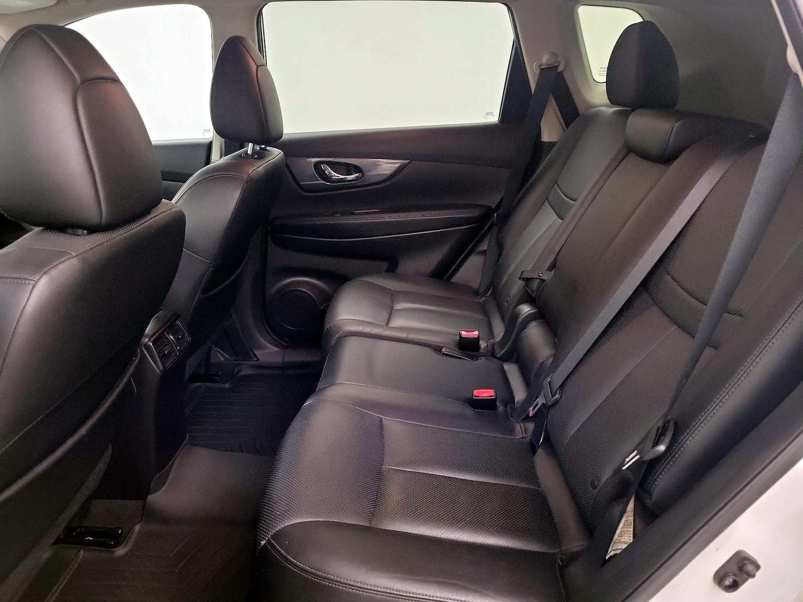 2015 Nissan Rogue SL - Photo 22