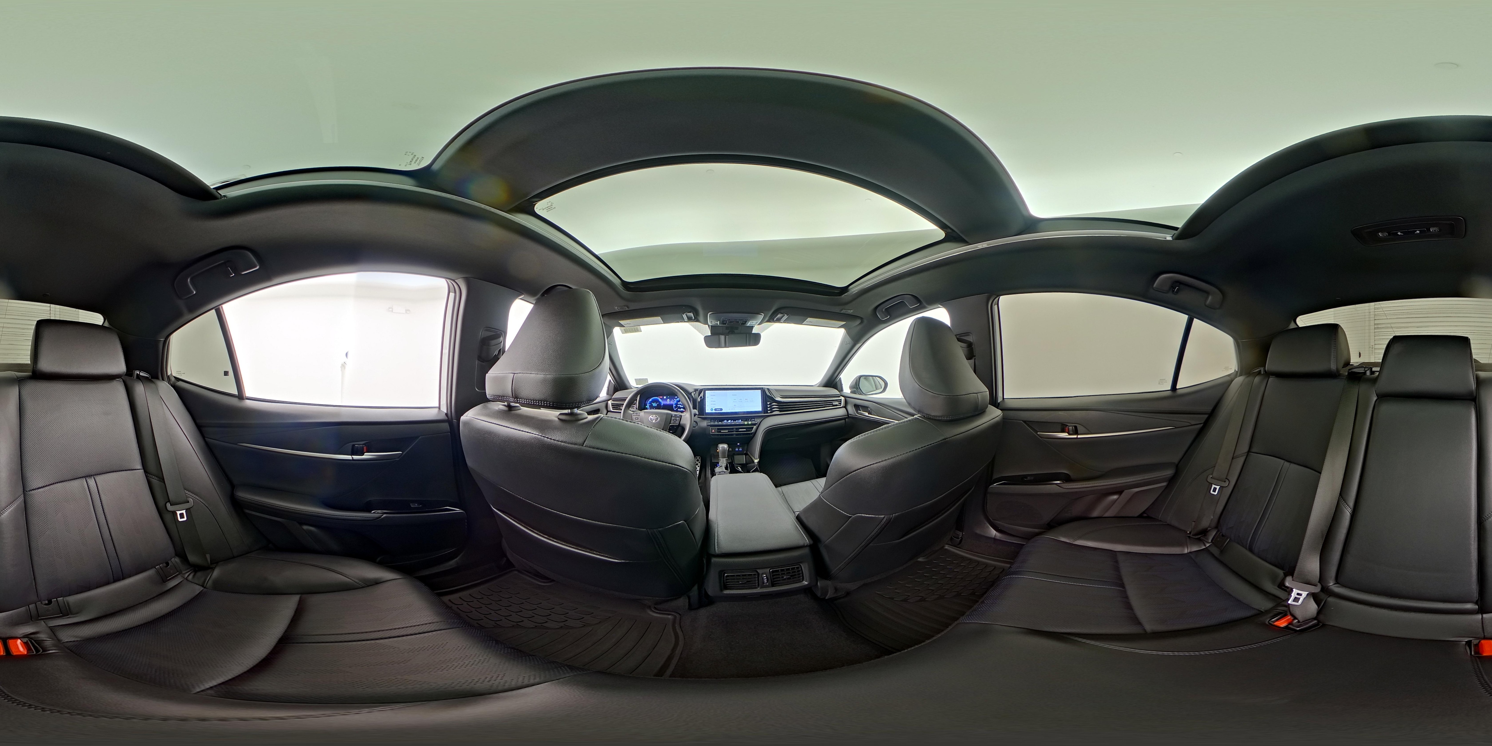 2025 Toyota Camry XSE - Photo 26