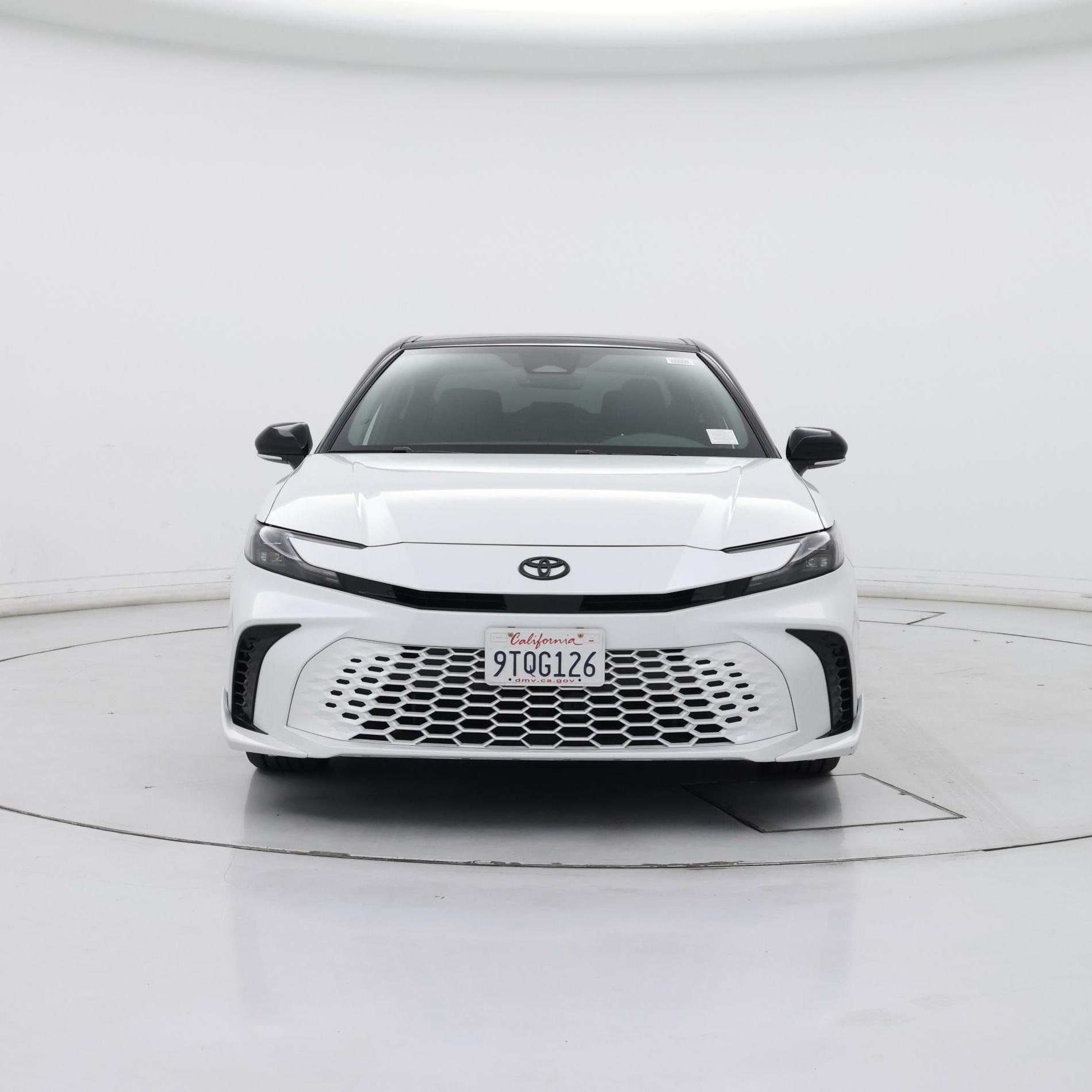 Thumbnail: 2025 Toyota Camry - 5