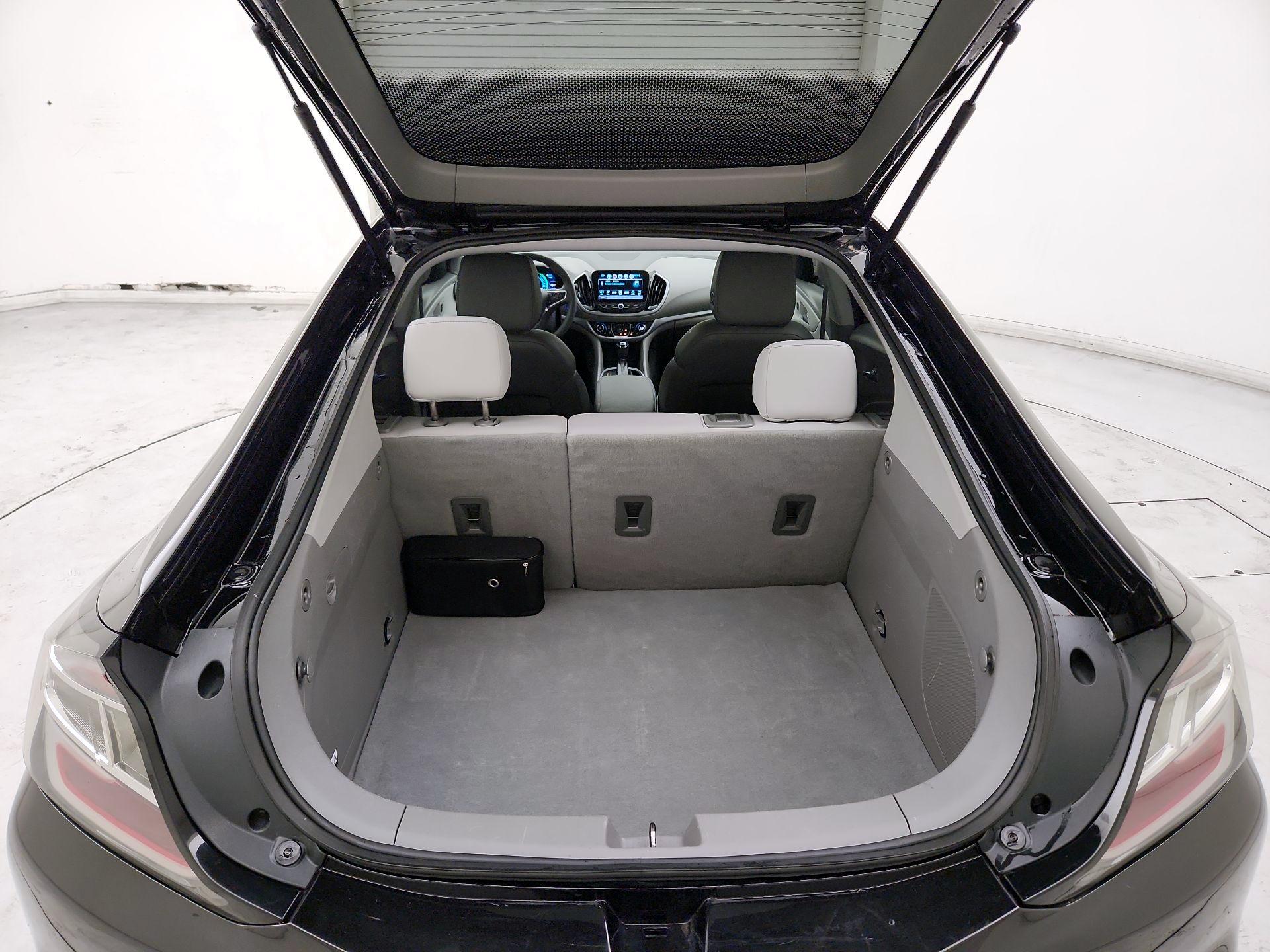 Thumbnail: 2018 Chevrolet Volt - 20