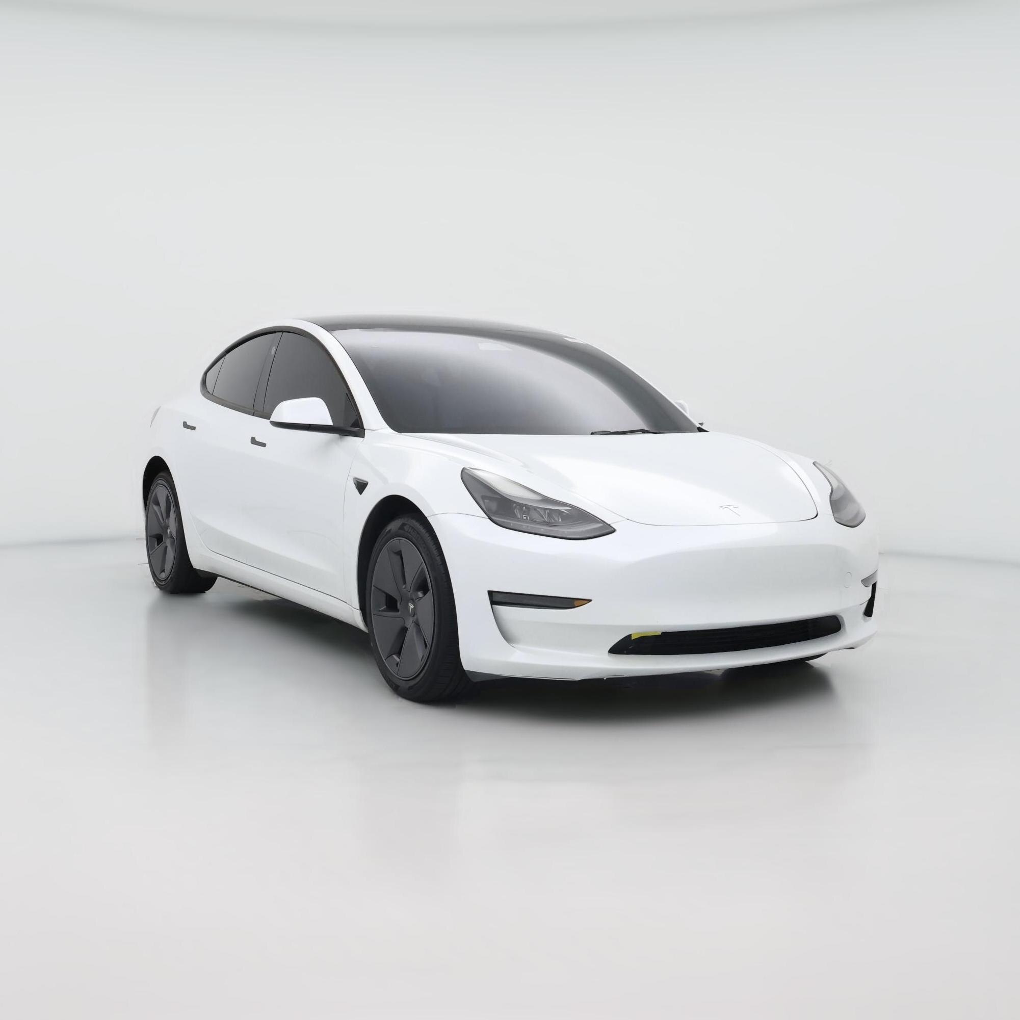 Thumbnail: 2023 Tesla Model 3 - 1