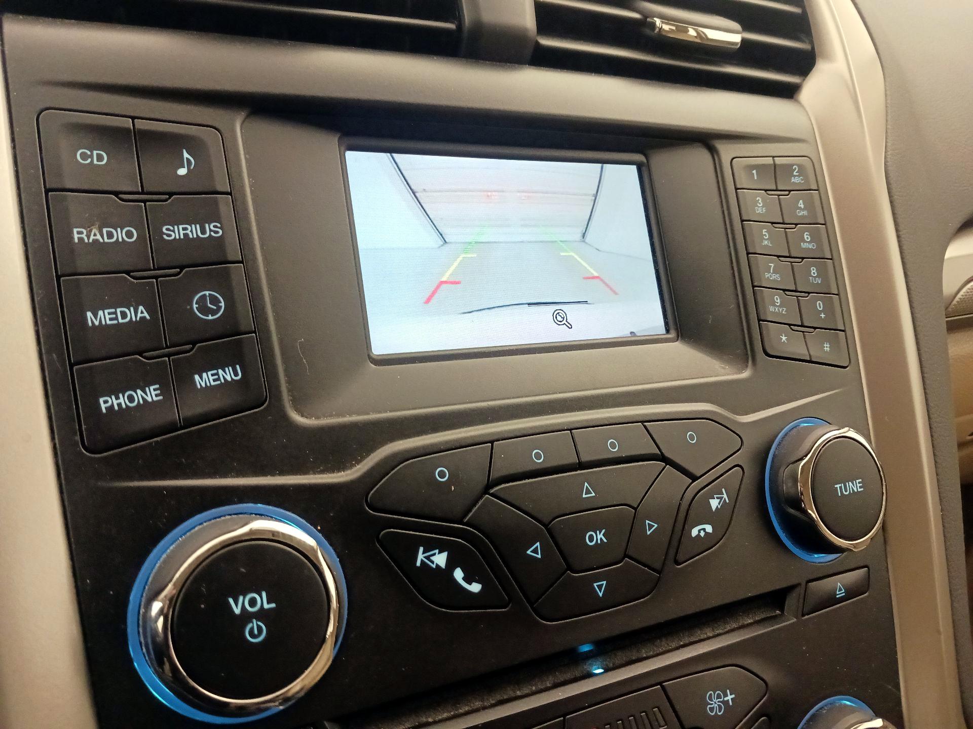 Thumbnail: 2015 Ford Fusion - 14