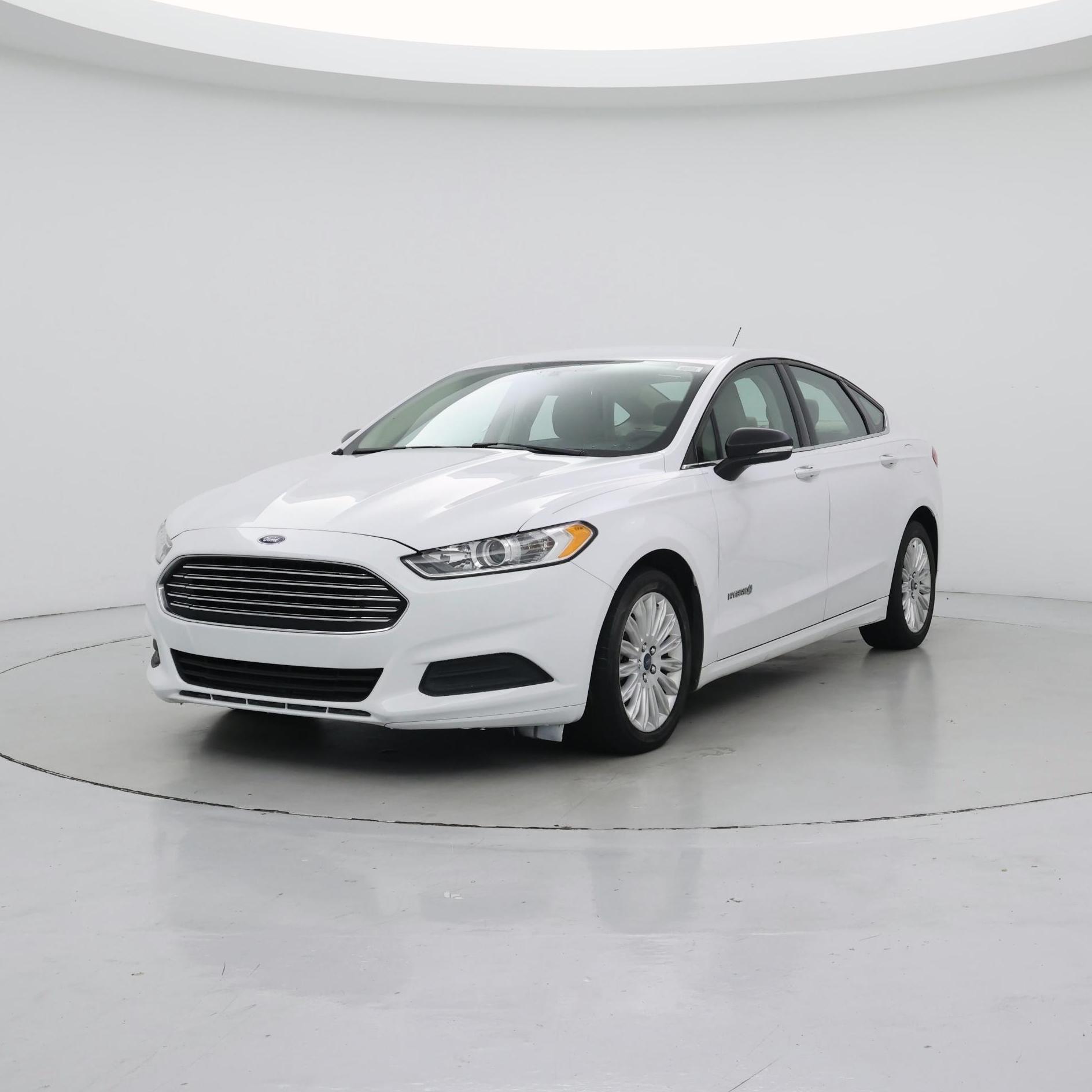 Thumbnail: 2015 Ford Fusion - 4