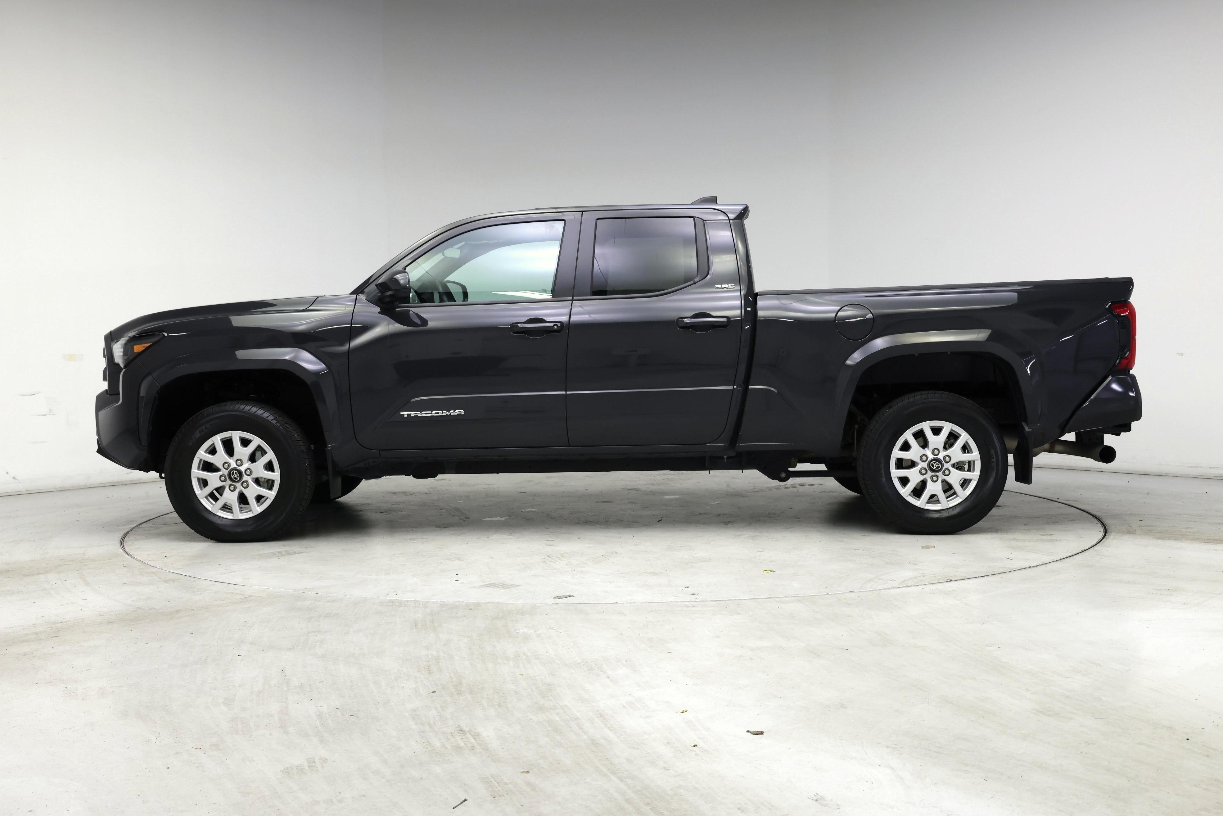 Thumbnail: 2024 Toyota Tacoma - 3