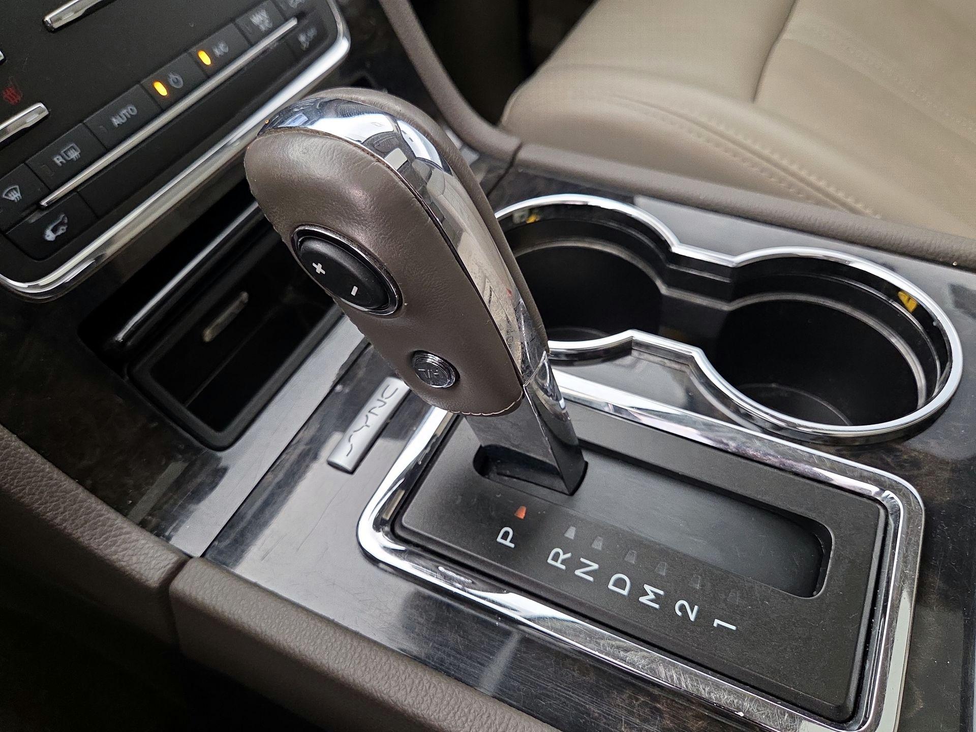Thumbnail: 2017 Lincoln Navigator - 18