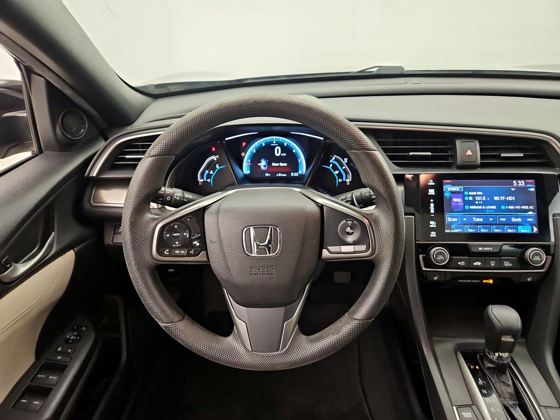 Thumbnail: 2017 Honda Civic - 10