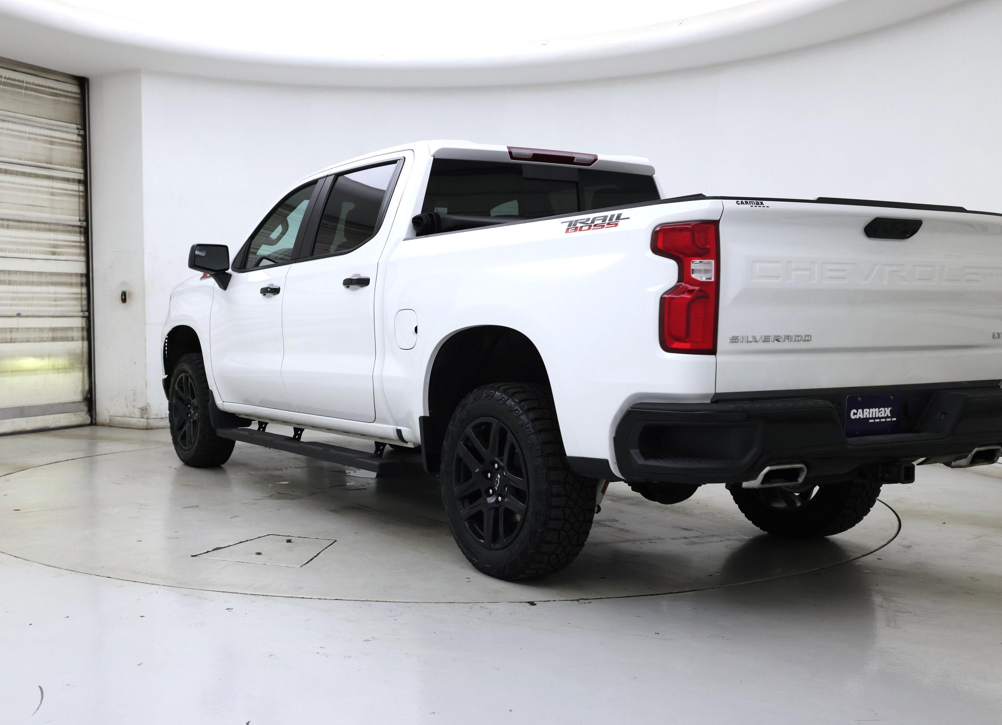 Thumbnail: 2026 Chevrolet Silverado 1500 - 2