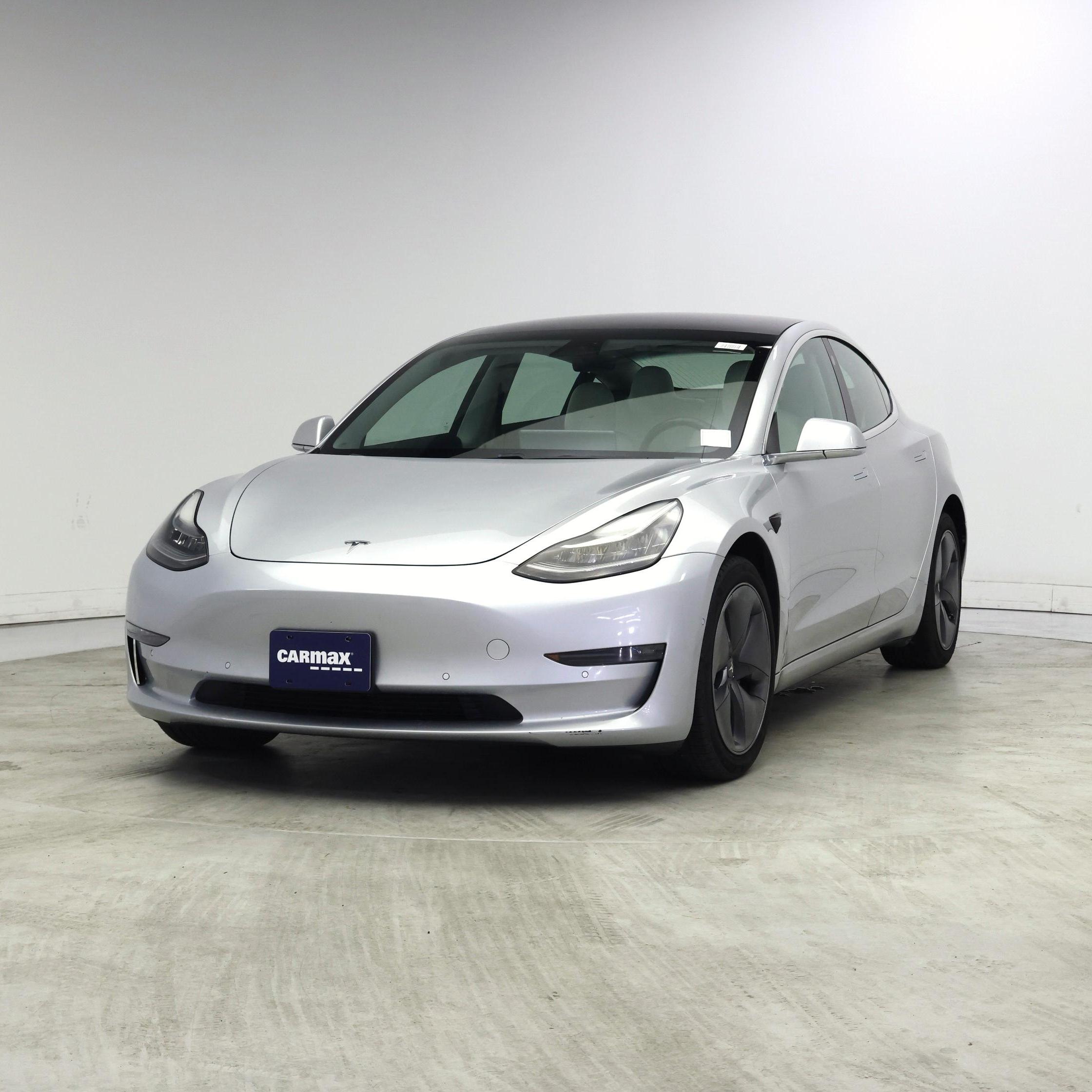 Thumbnail: 2019 Tesla Model 3 - 4