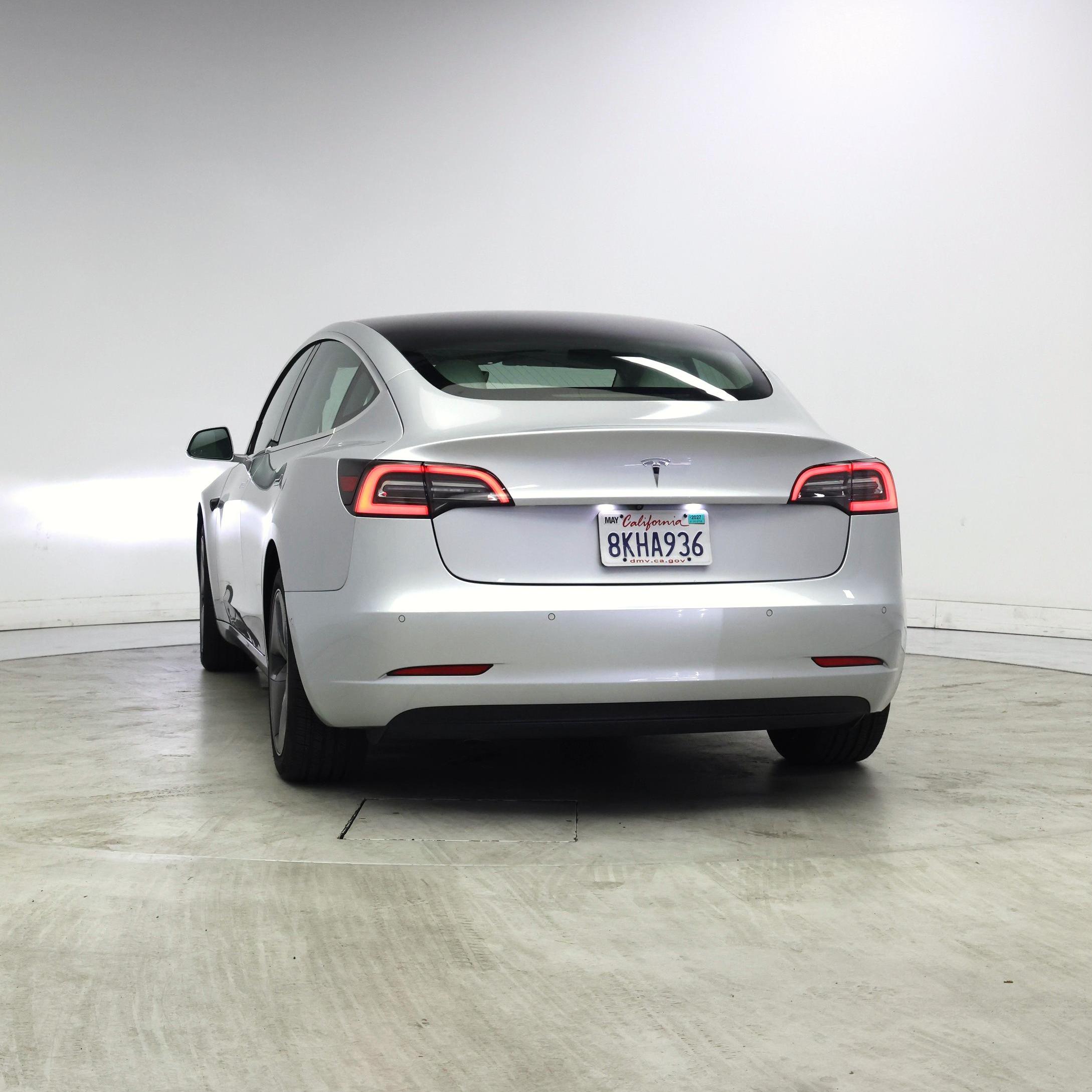 Thumbnail: 2019 Tesla Model 3 - 6
