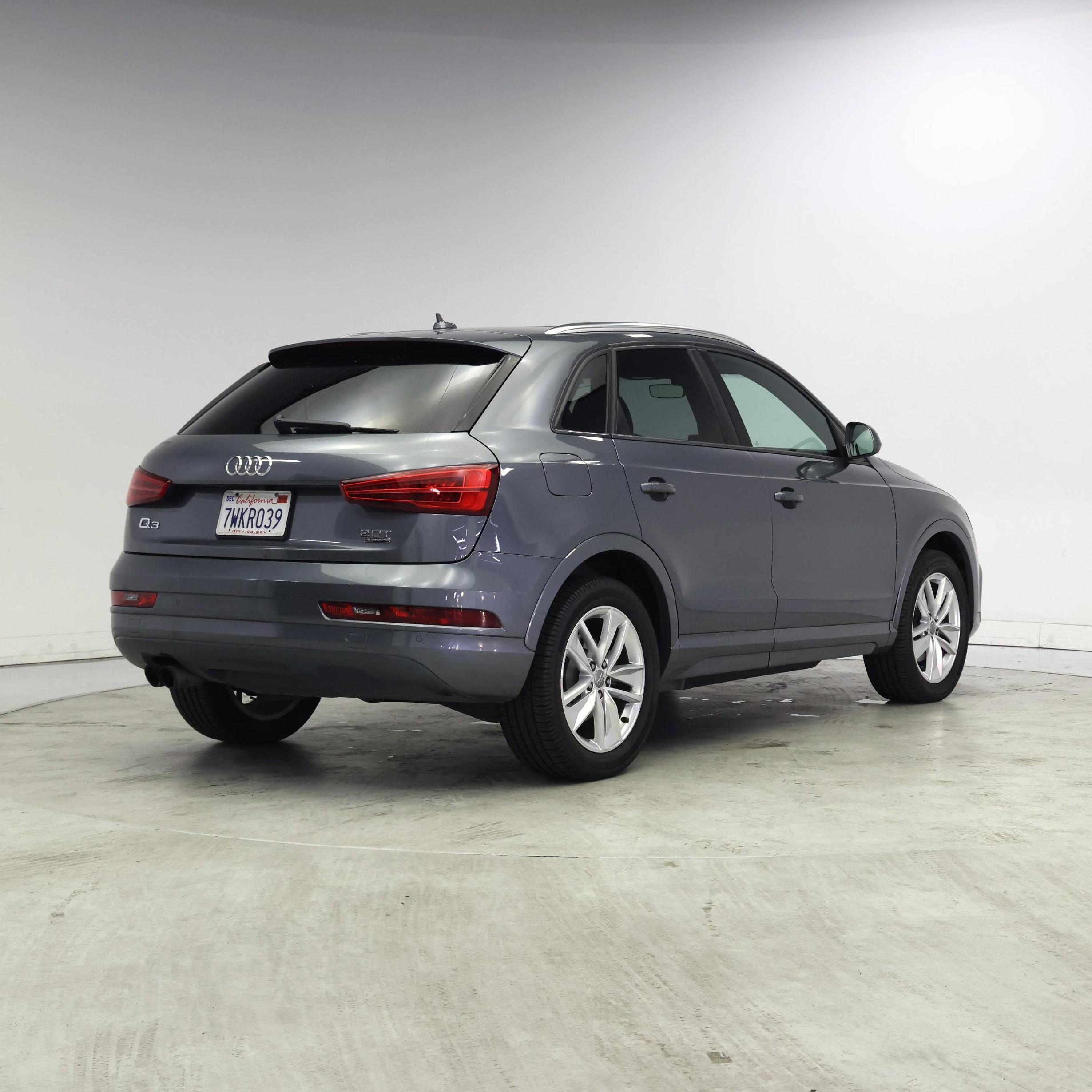 Thumbnail: 2017 Audi Q3 - 8