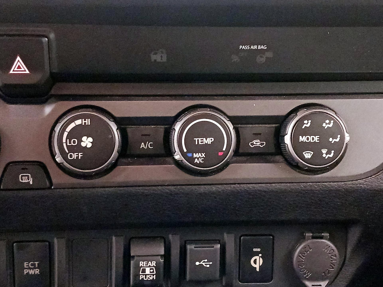 2020 Toyota Tacoma TRD Off Road - Photo 17