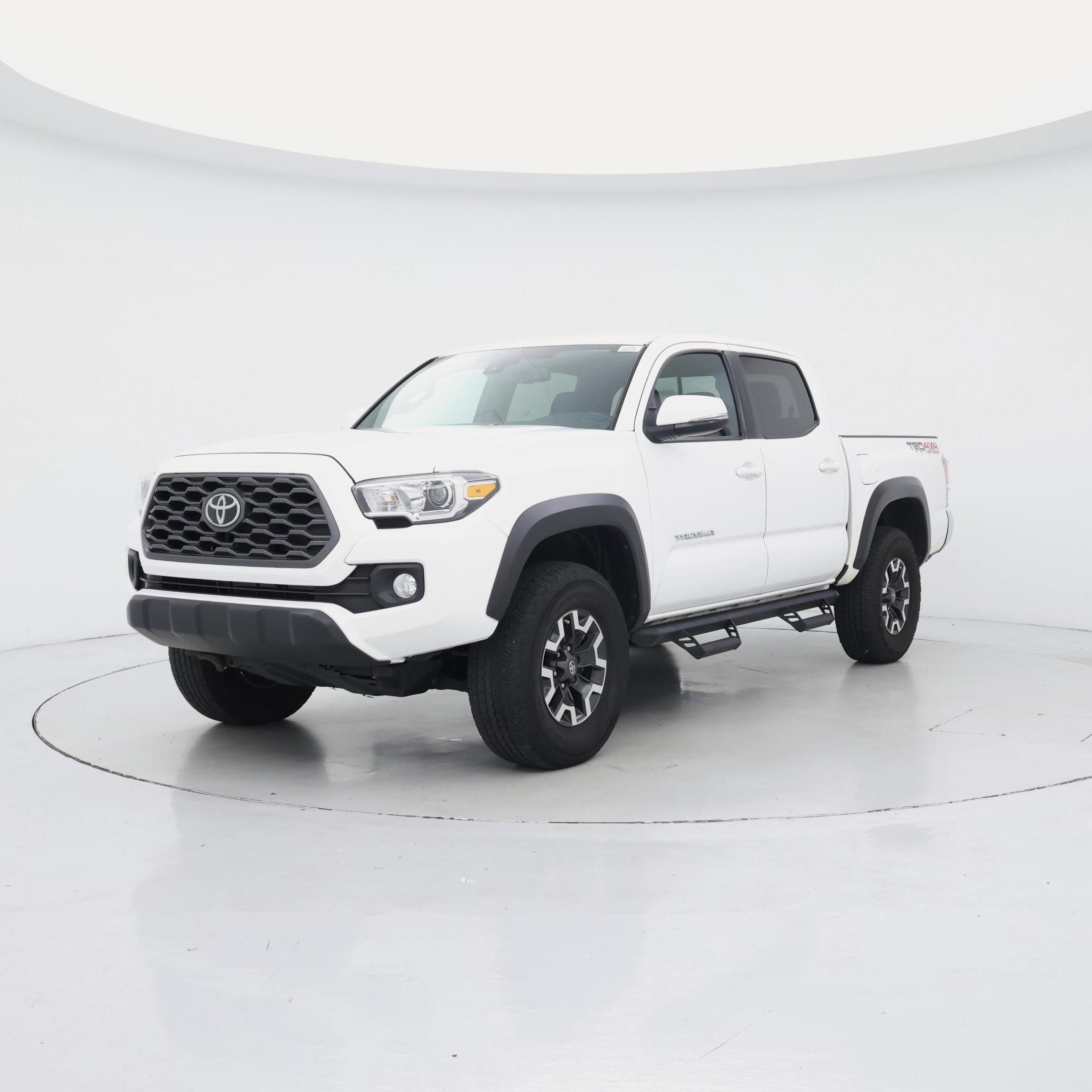 Thumbnail: 2020 Toyota Tacoma - 4