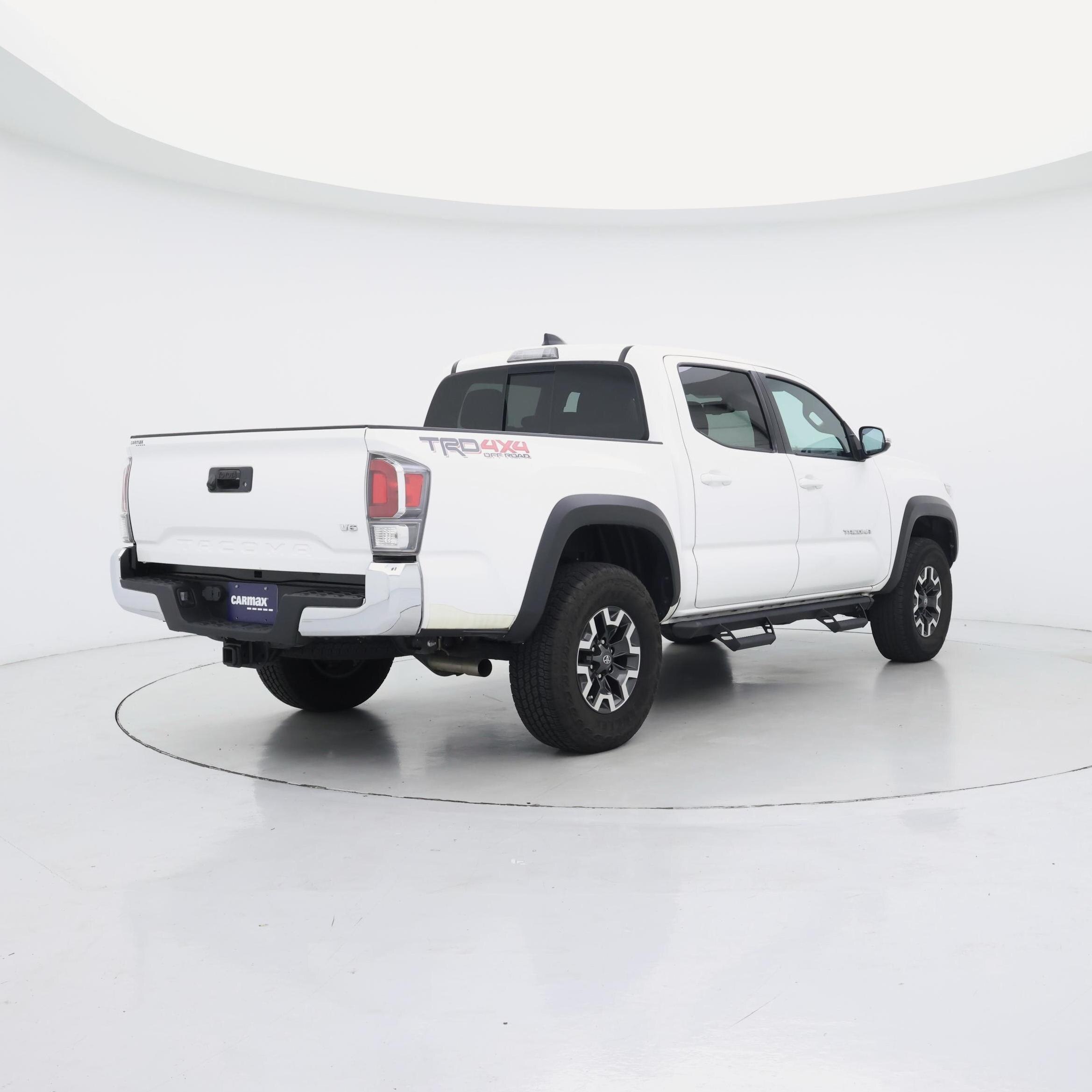 Thumbnail: 2020 Toyota Tacoma - 8