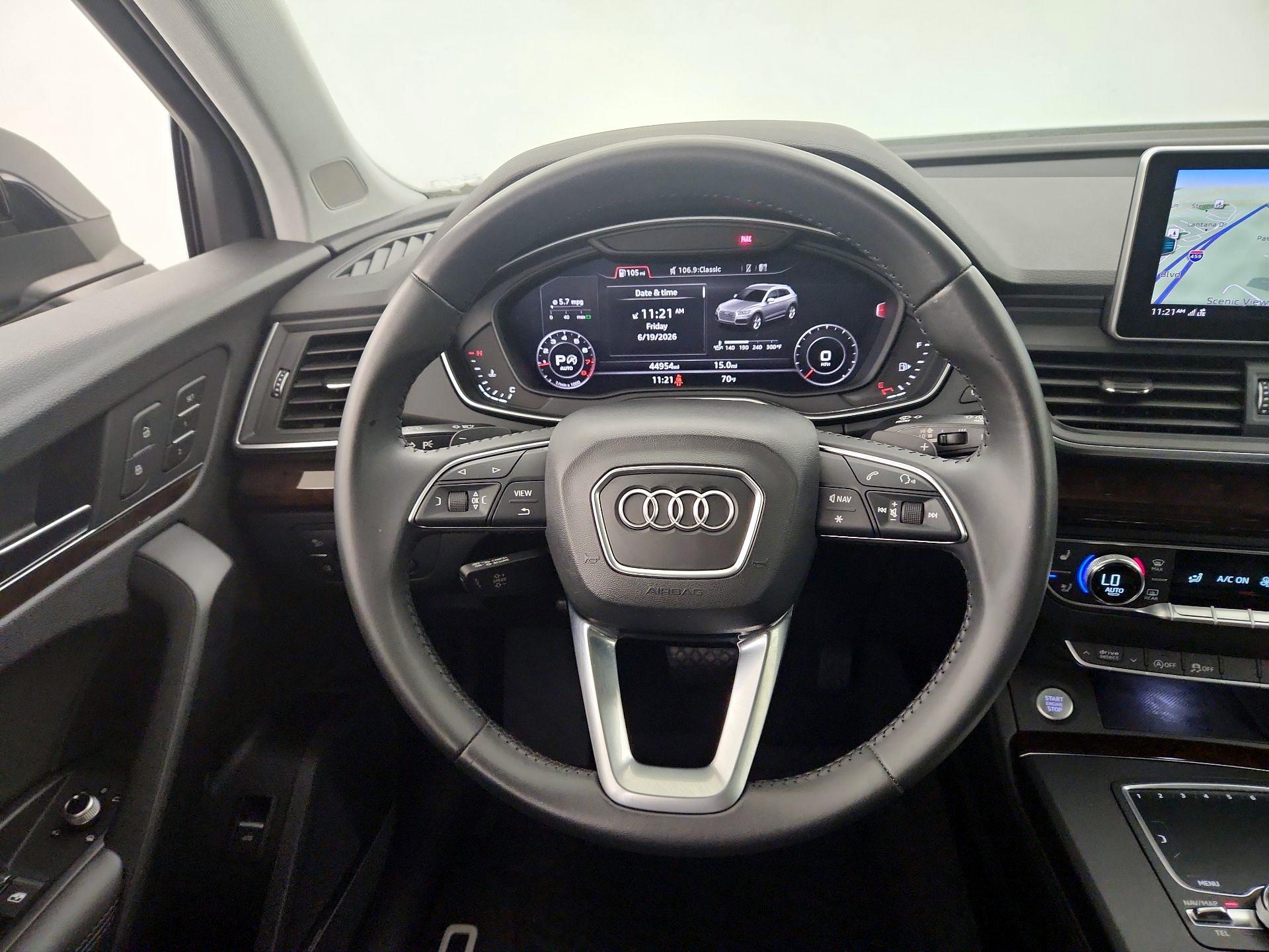 Thumbnail: 2019 Audi Q5 - 10