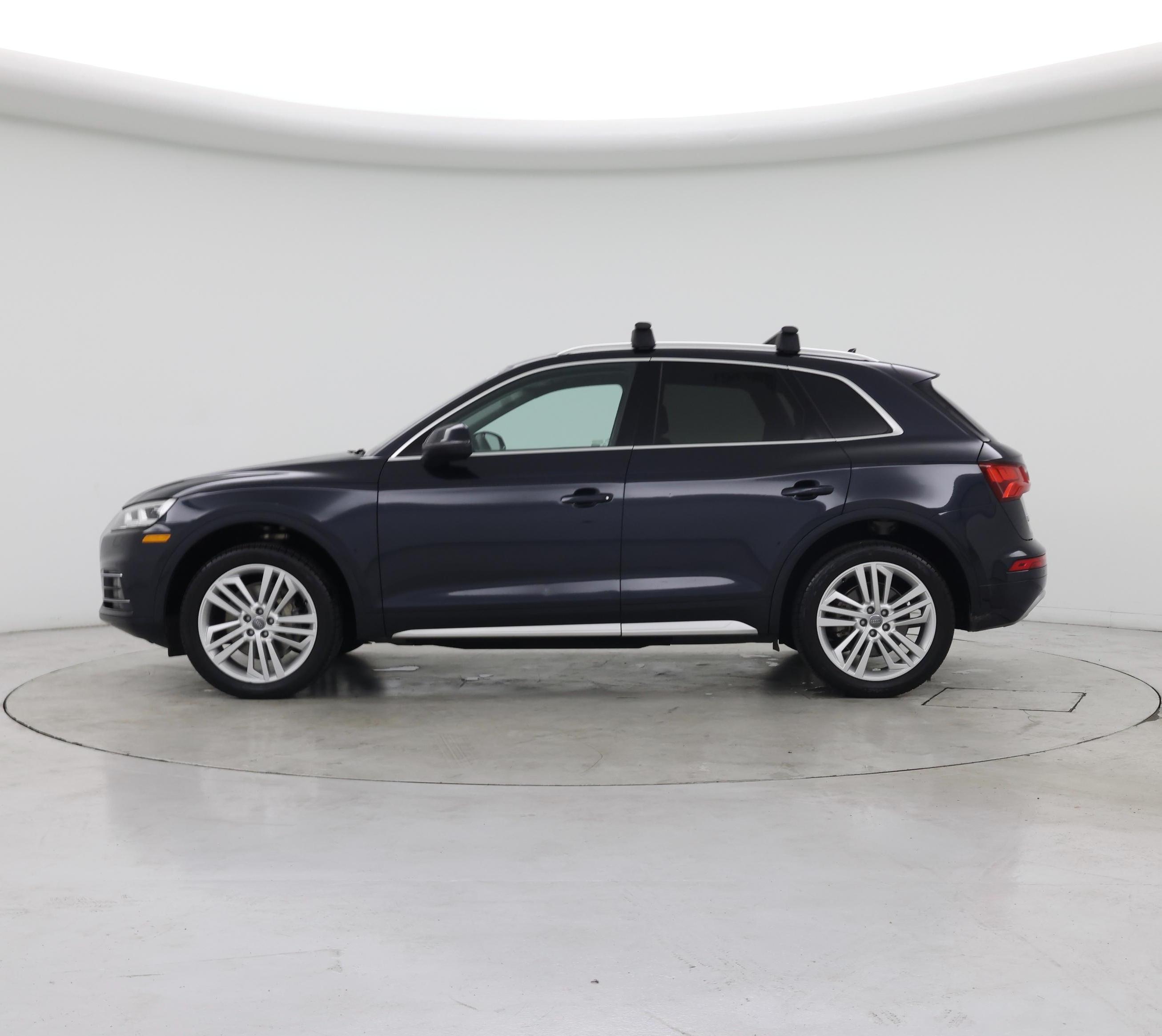 Thumbnail: 2019 Audi Q5 - 3