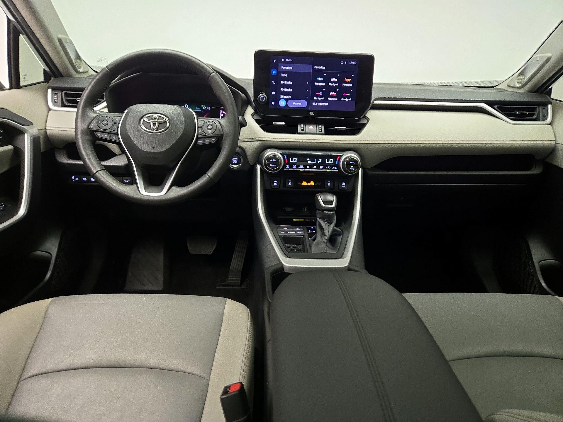 Thumbnail: 2023 Toyota RAV4 - 9