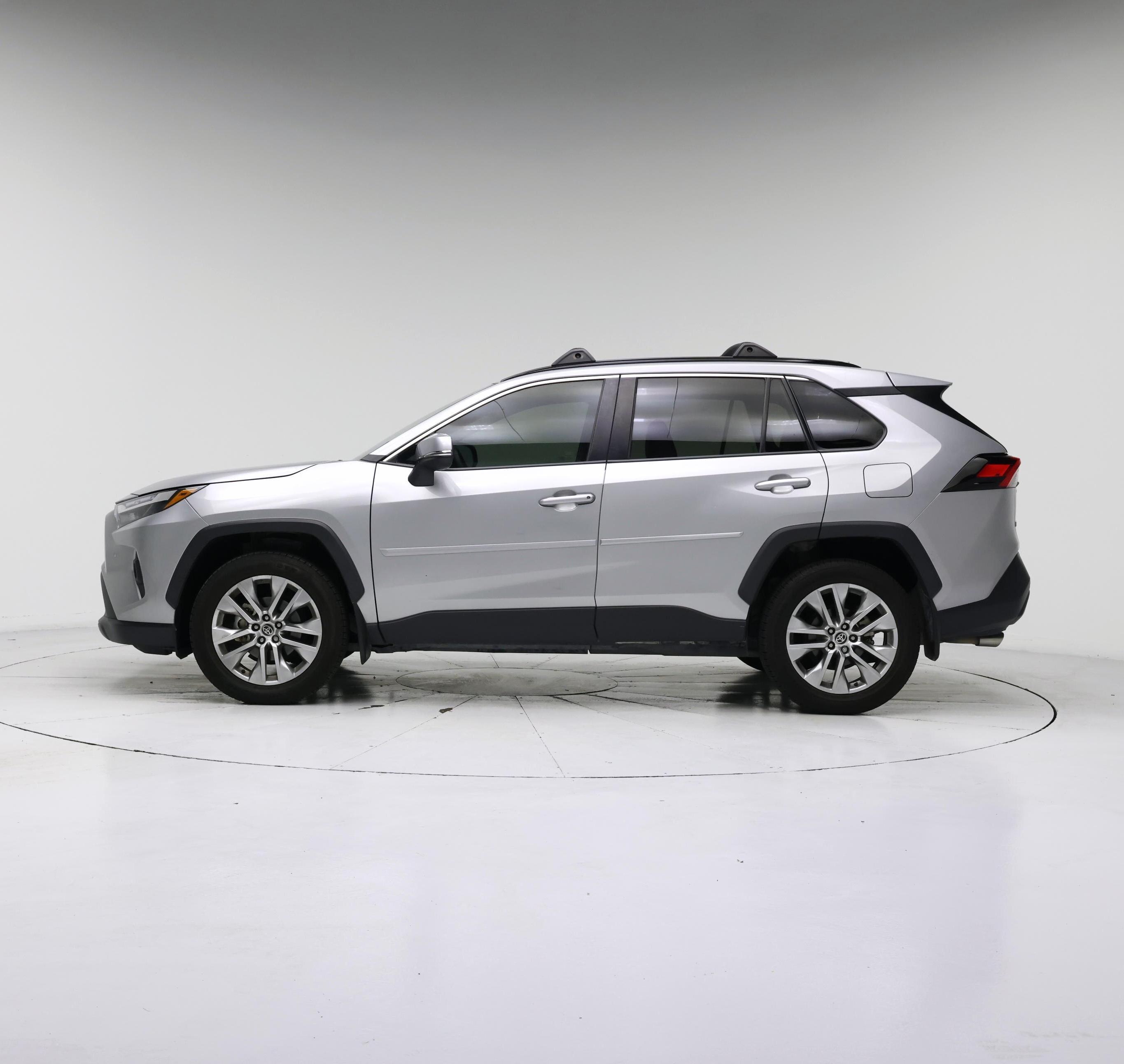 Thumbnail: 2023 Toyota RAV4 - 3