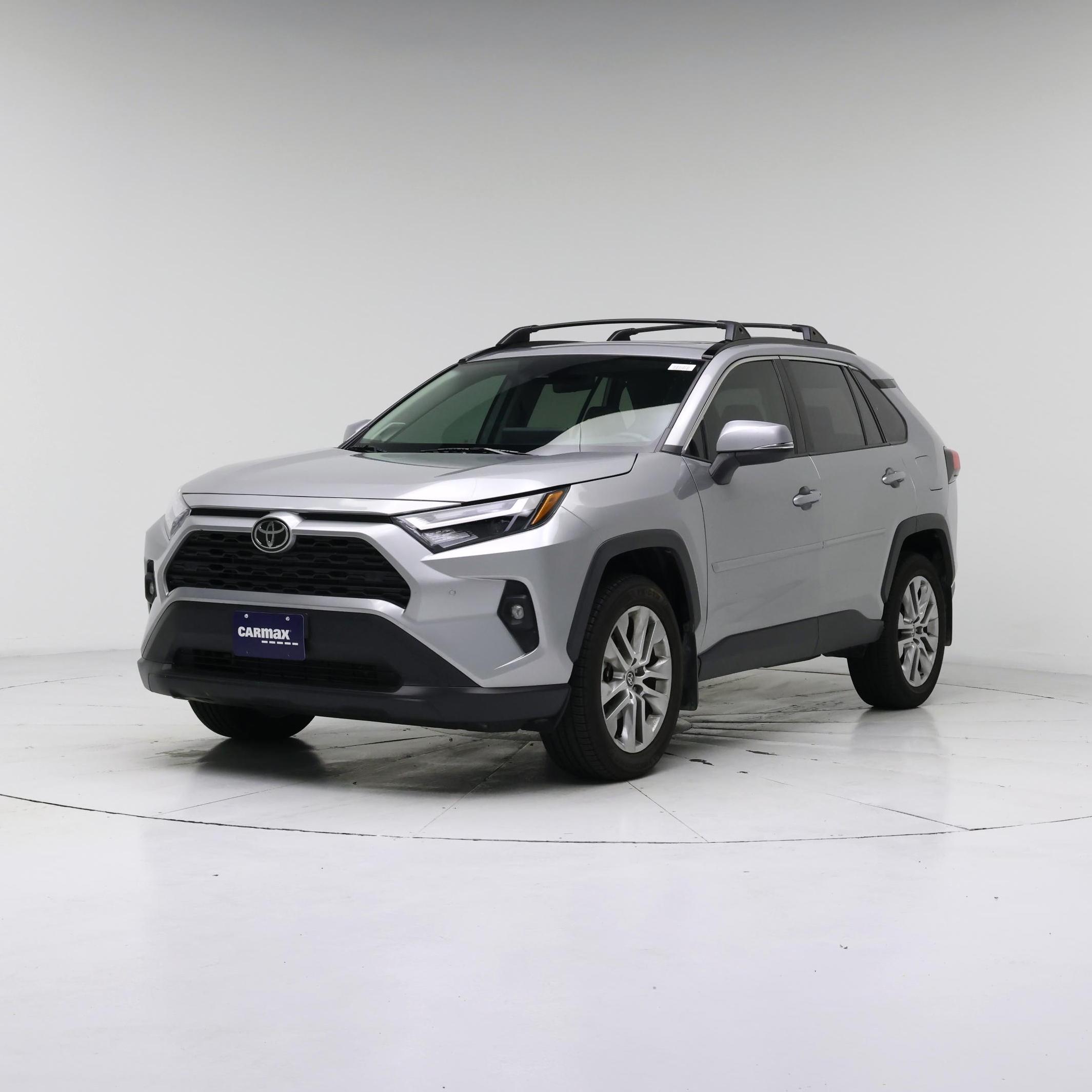 Thumbnail: 2023 Toyota RAV4 - 4