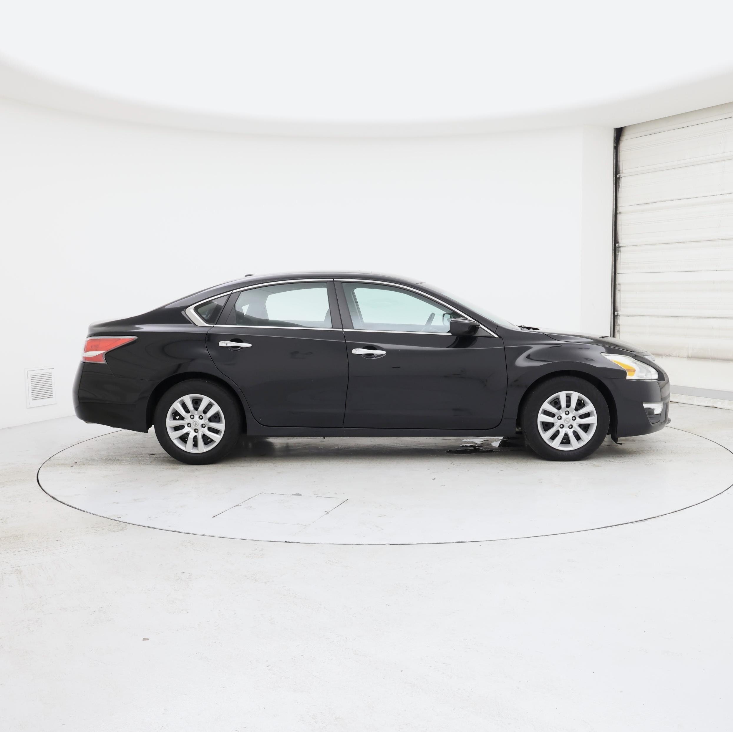 Thumbnail: 2015 Nissan Altima - 7