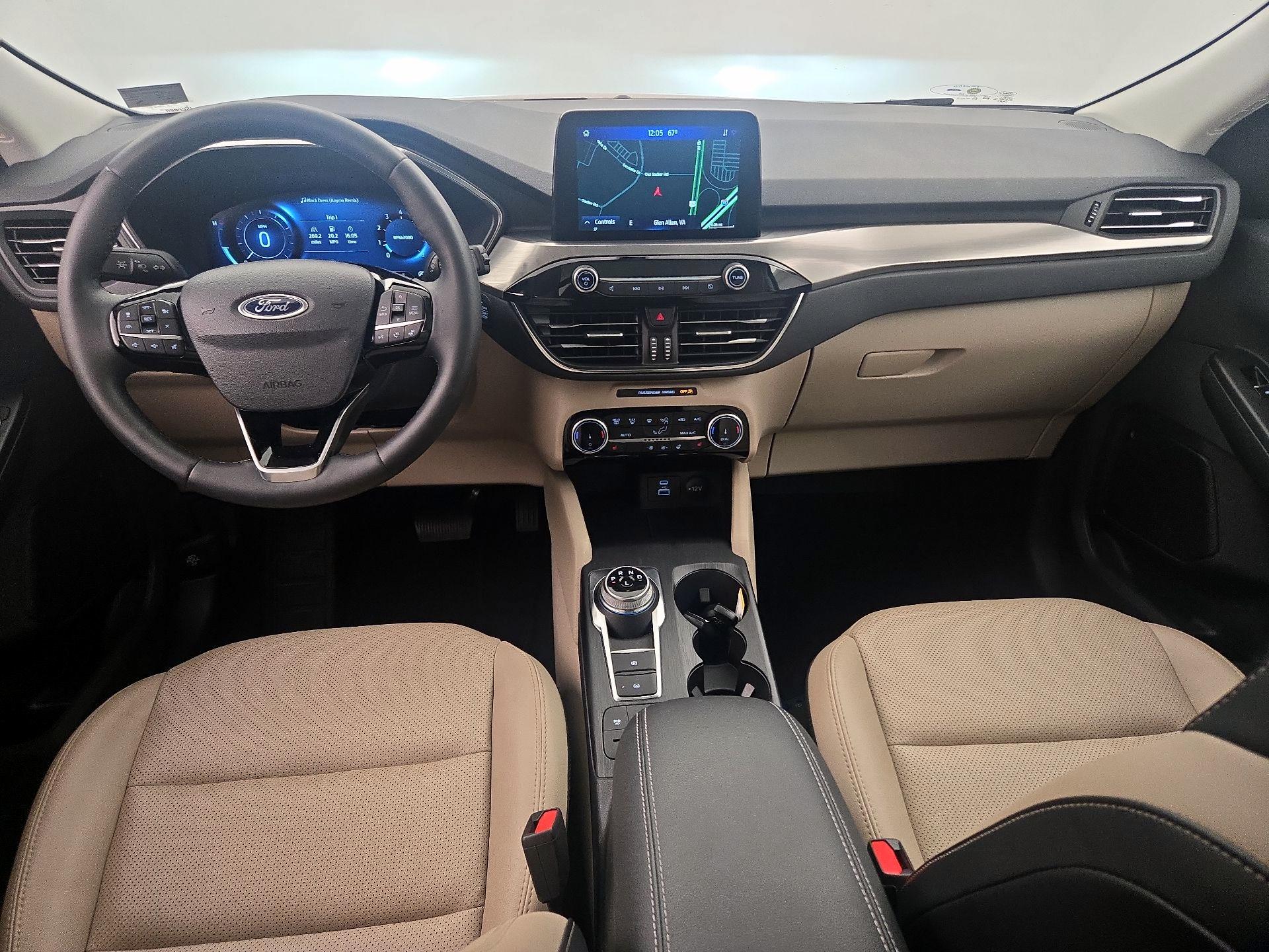 Thumbnail: 2022 Ford Escape - 9