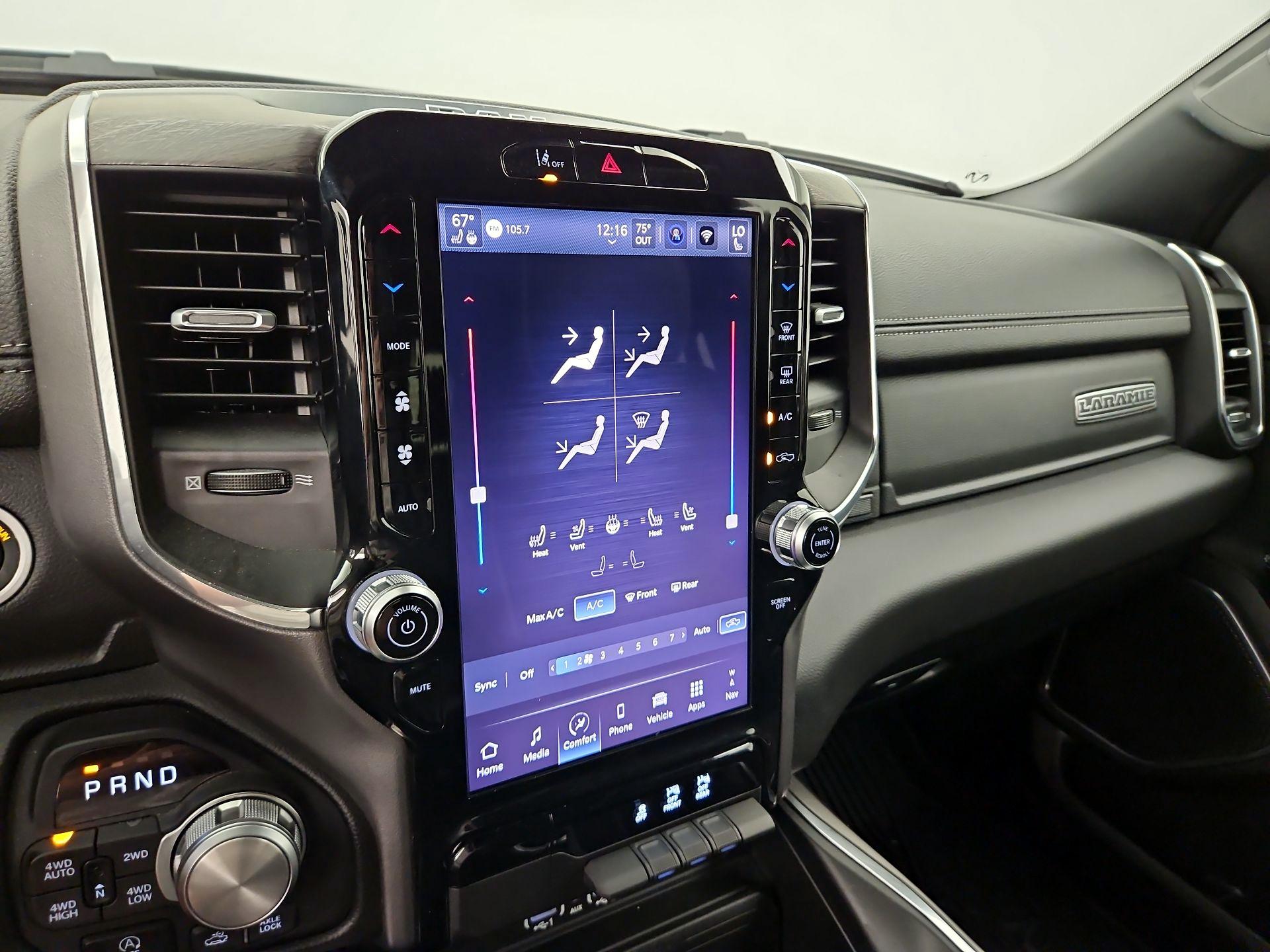 Thumbnail: 2025 RAM 1500 - 17