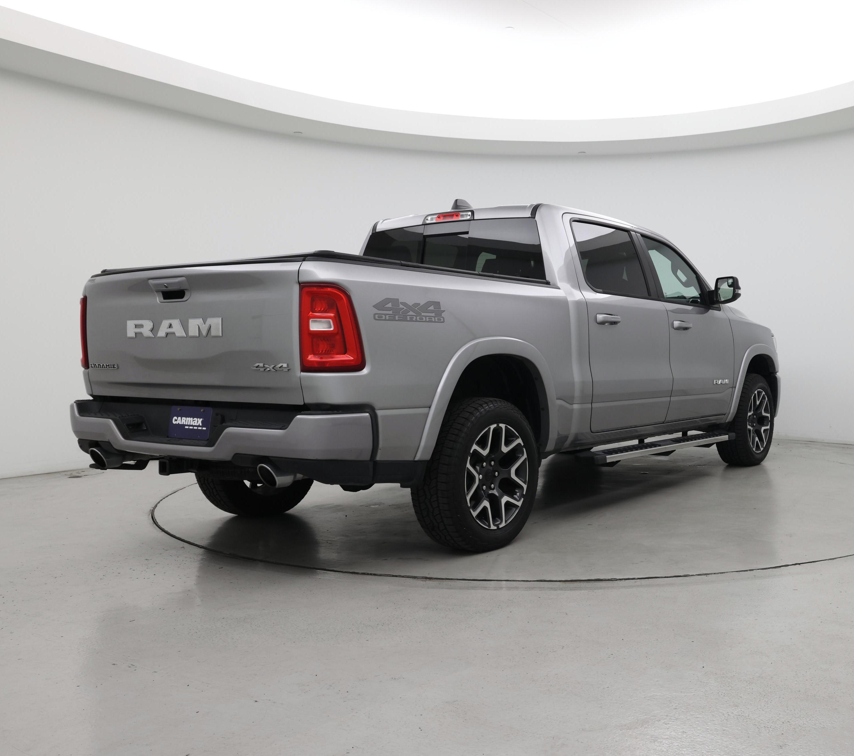 Thumbnail: 2025 RAM 1500 - 8