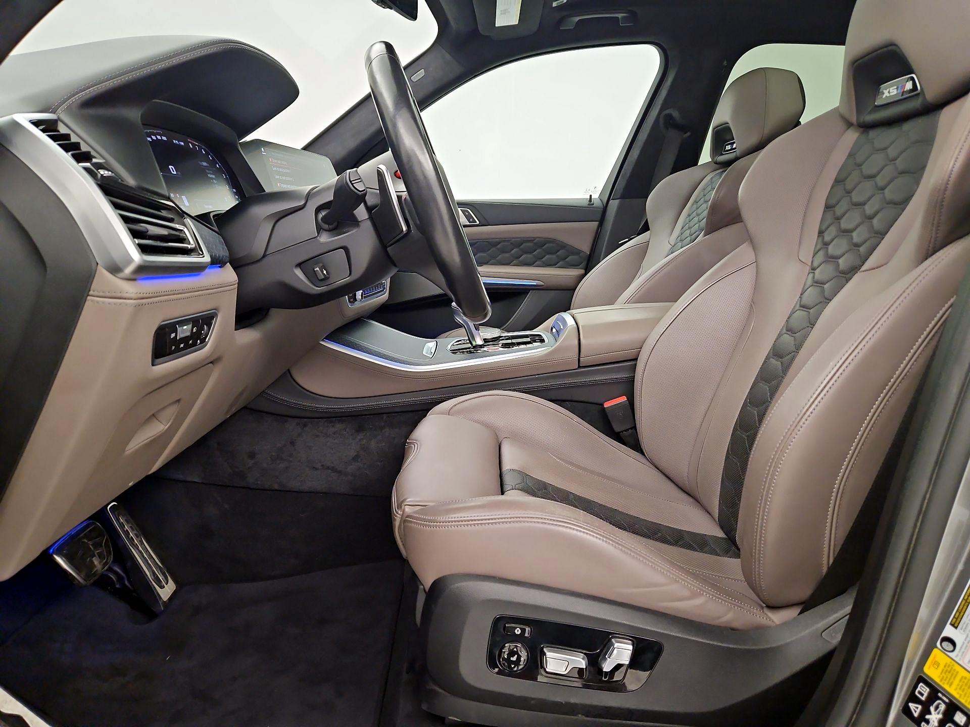 Thumbnail: 2022 BMW X5 - 11