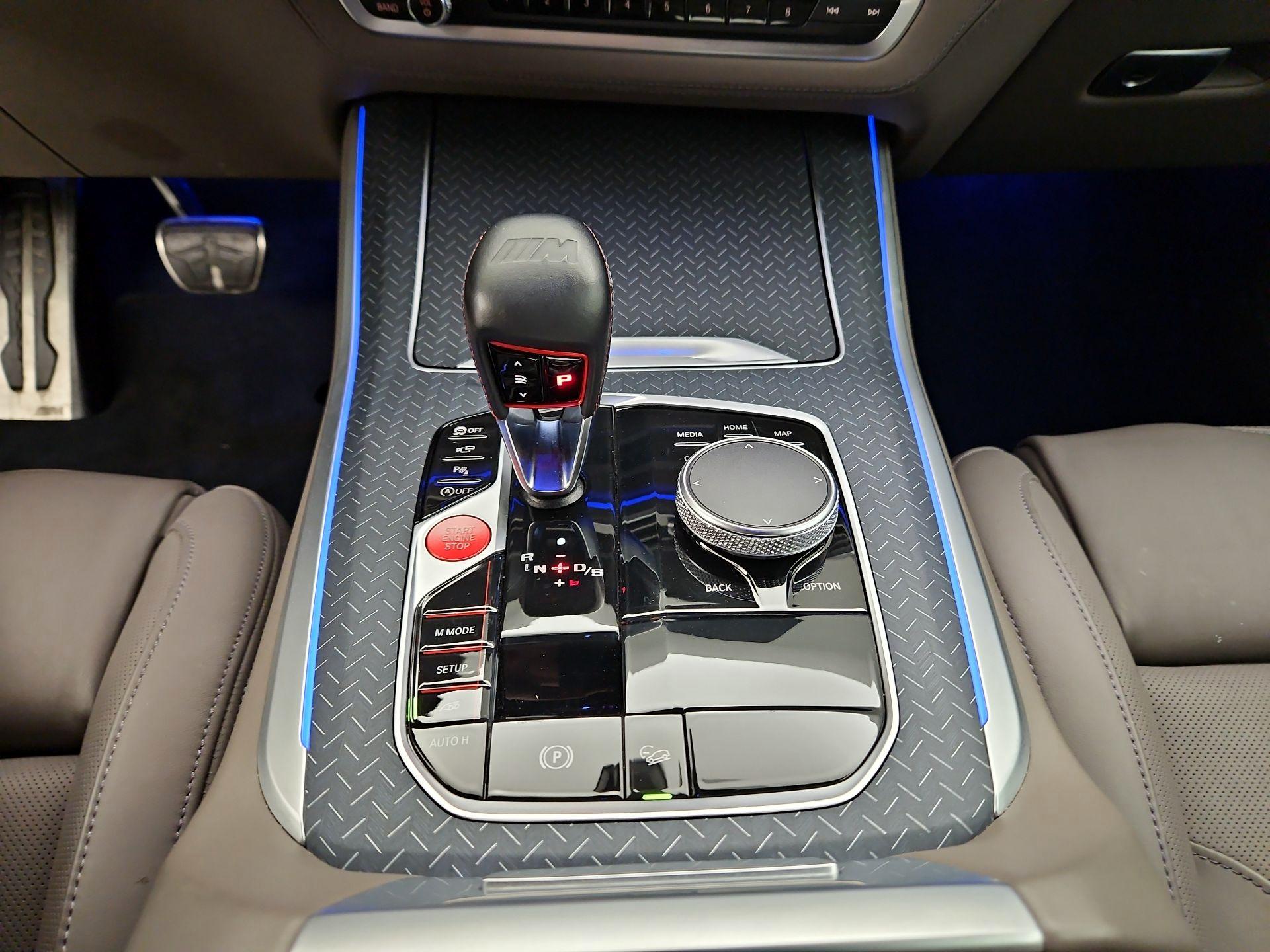 Thumbnail: 2022 BMW X5 - 18