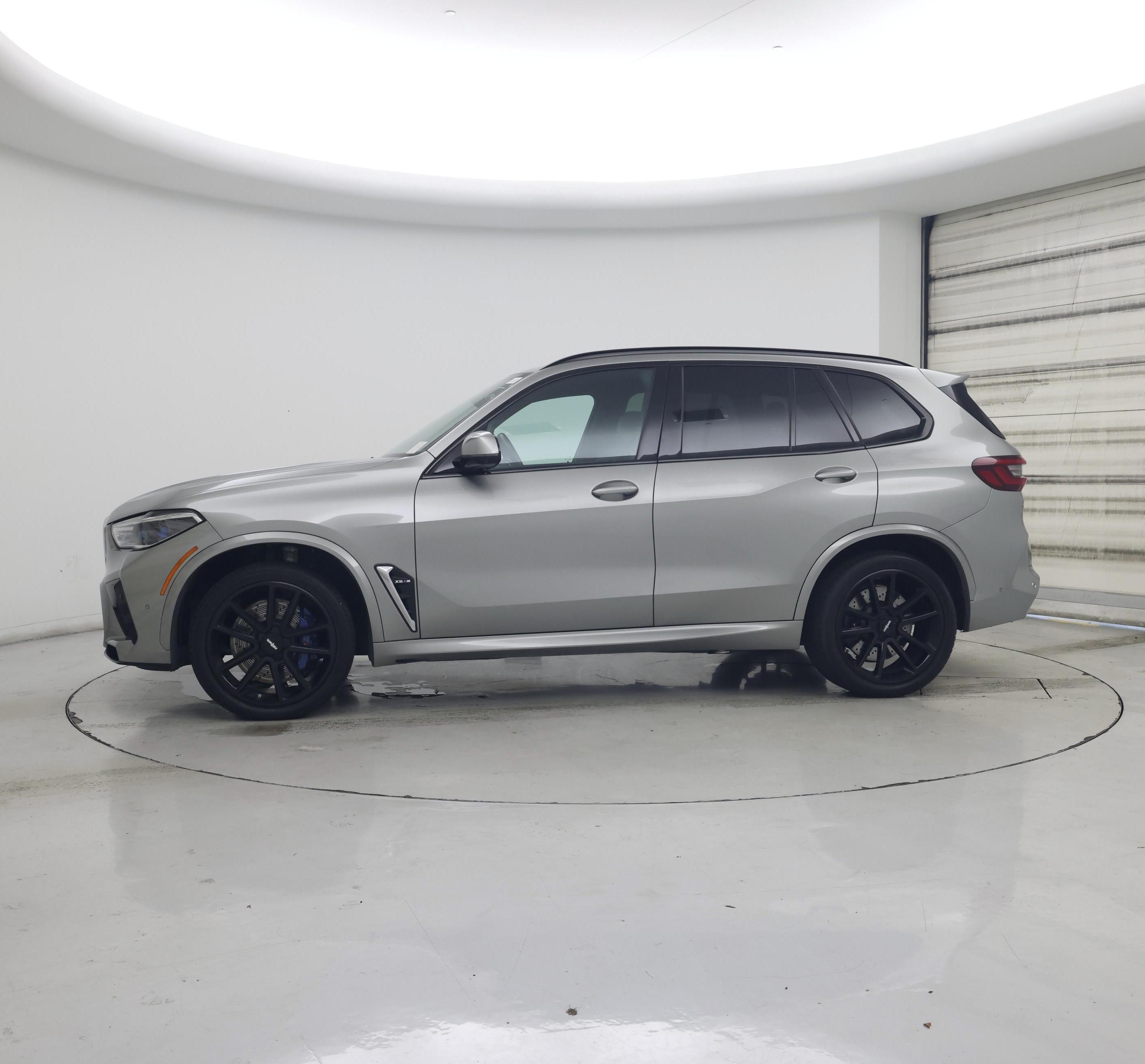 Thumbnail: 2022 BMW X5 - 3