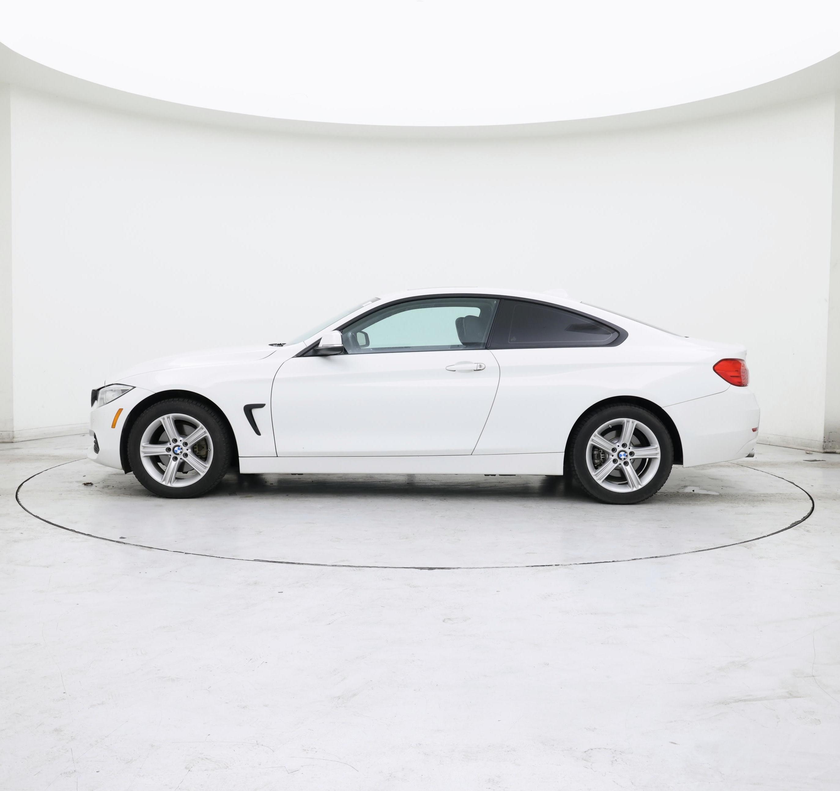 Thumbnail: 2015 BMW 4 Series - 3