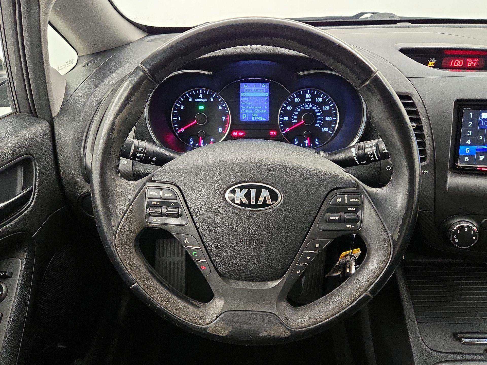 Thumbnail: 2014 Kia Forte - 10