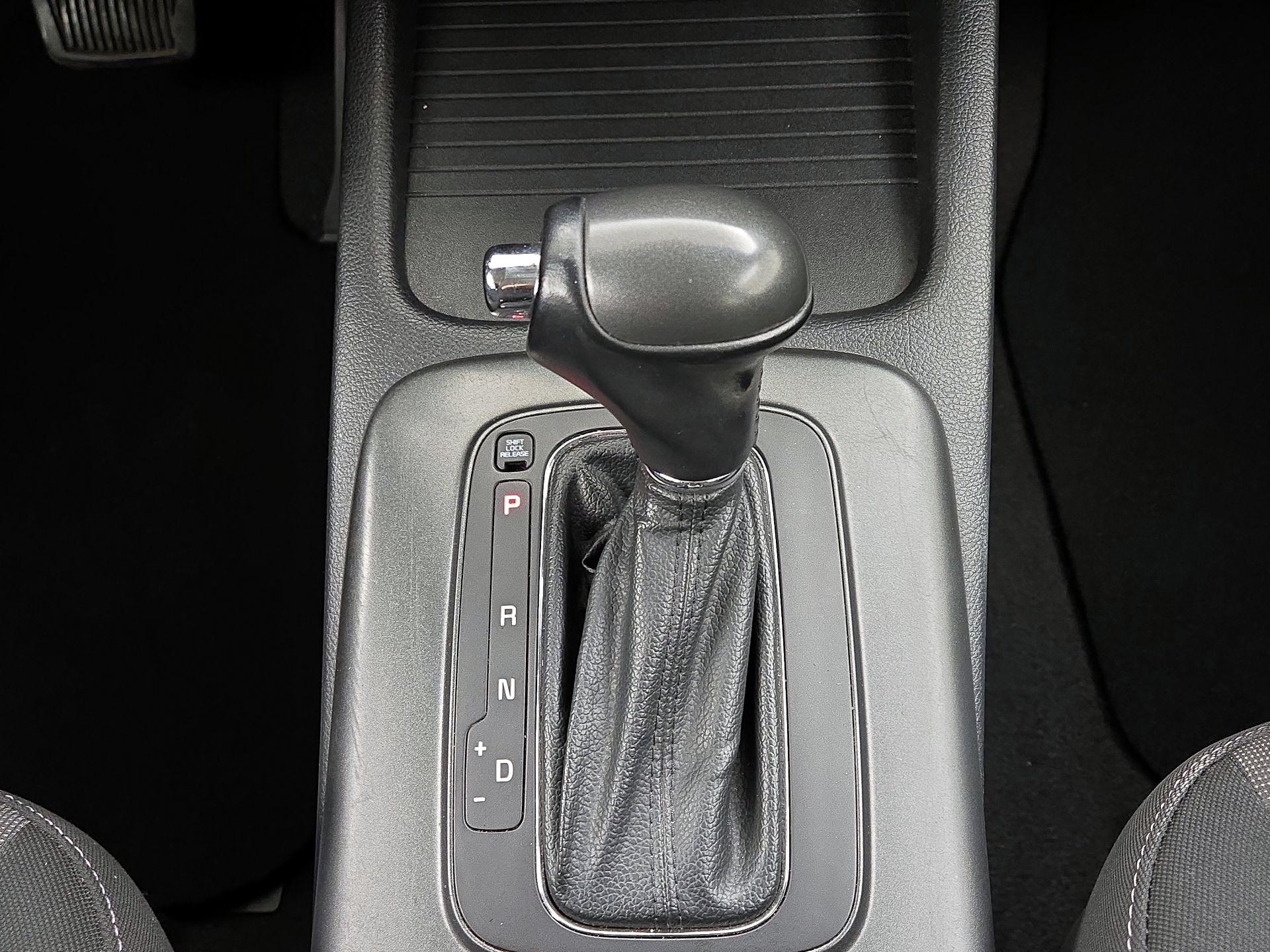 Thumbnail: 2014 Kia Forte - 16